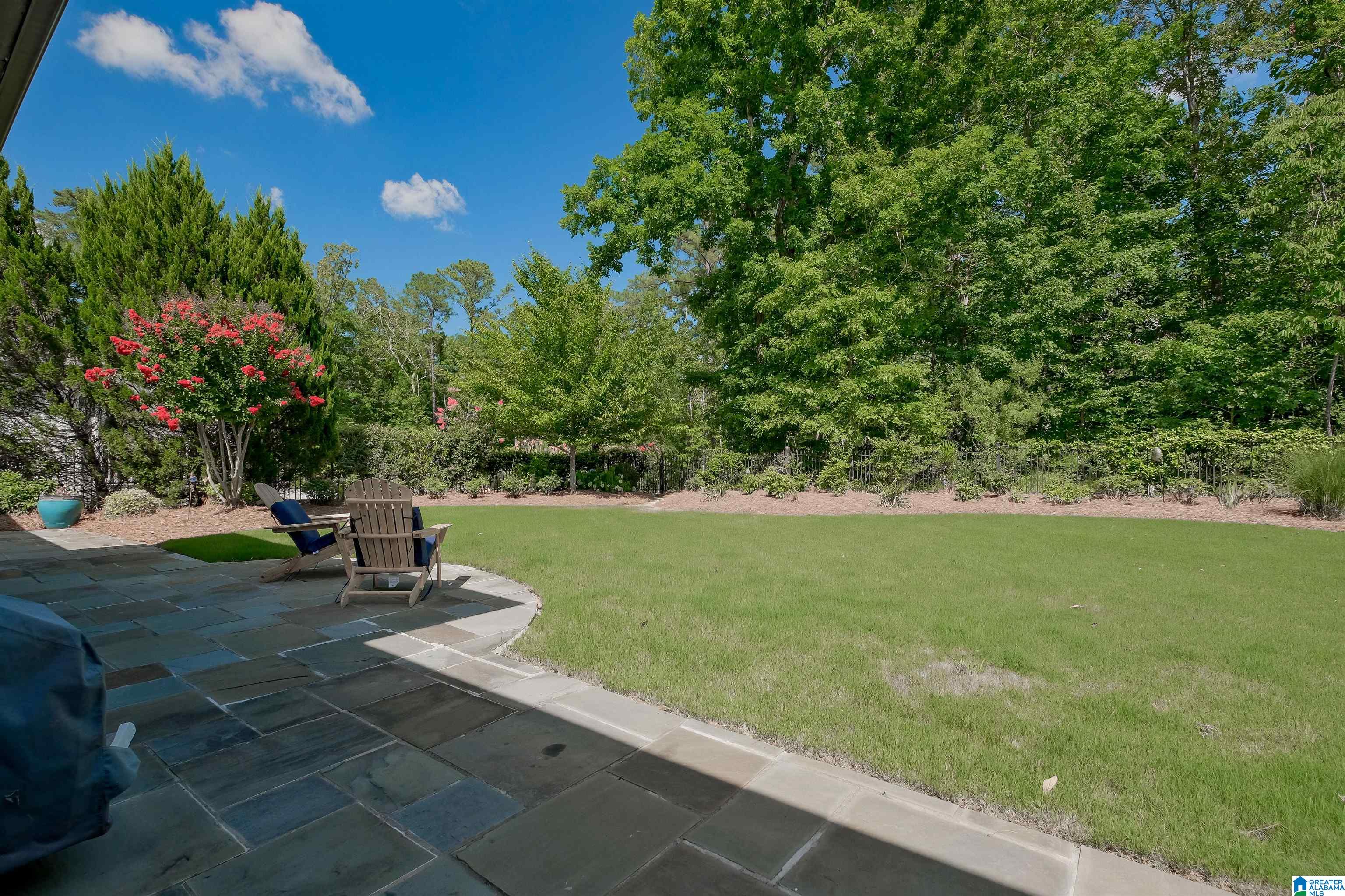2045 HIGHLAND VILLAGE BEND