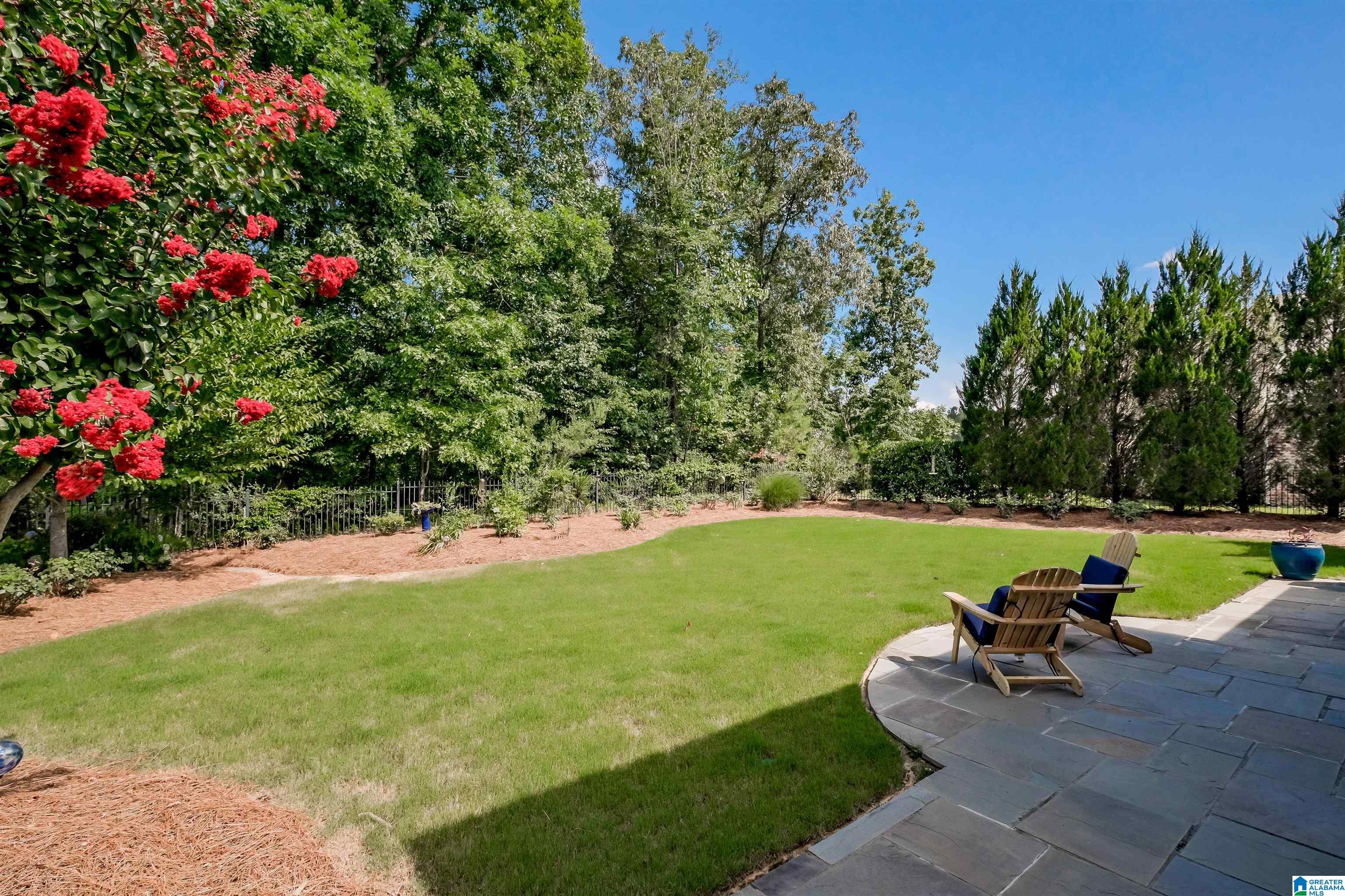 2045 HIGHLAND VILLAGE BEND