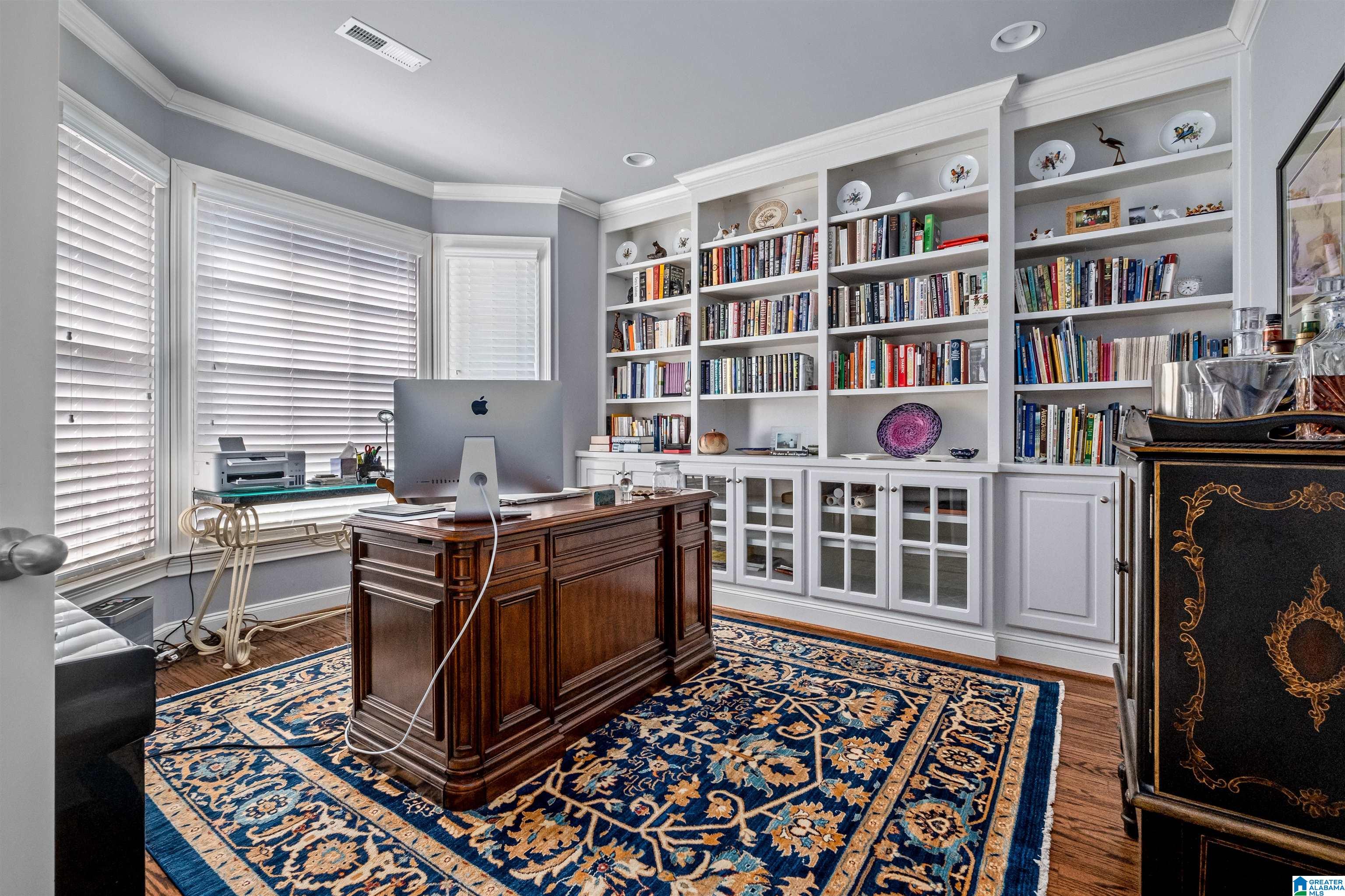 2045 HIGHLAND VILLAGE BEND