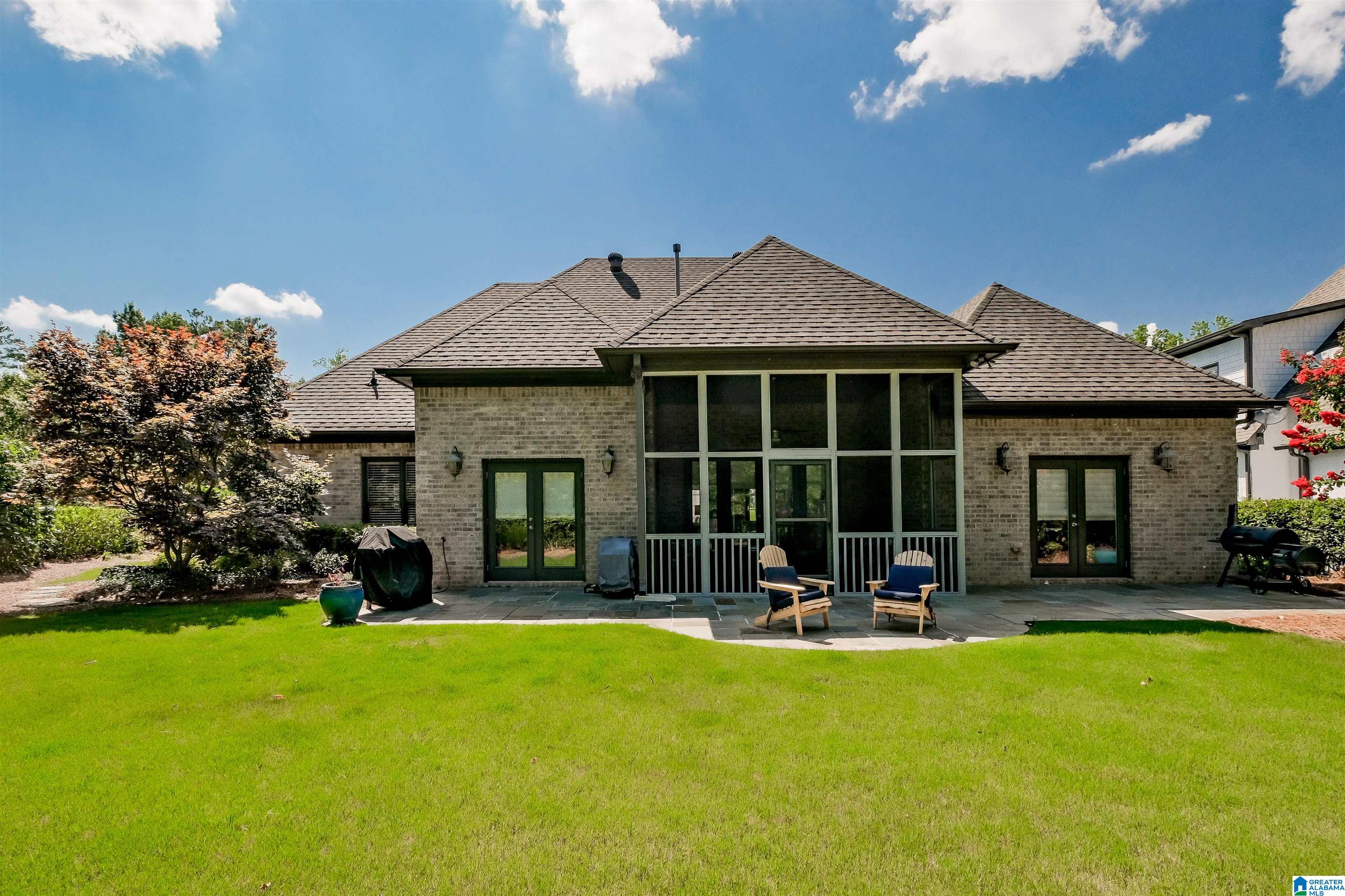 2045 HIGHLAND VILLAGE BEND