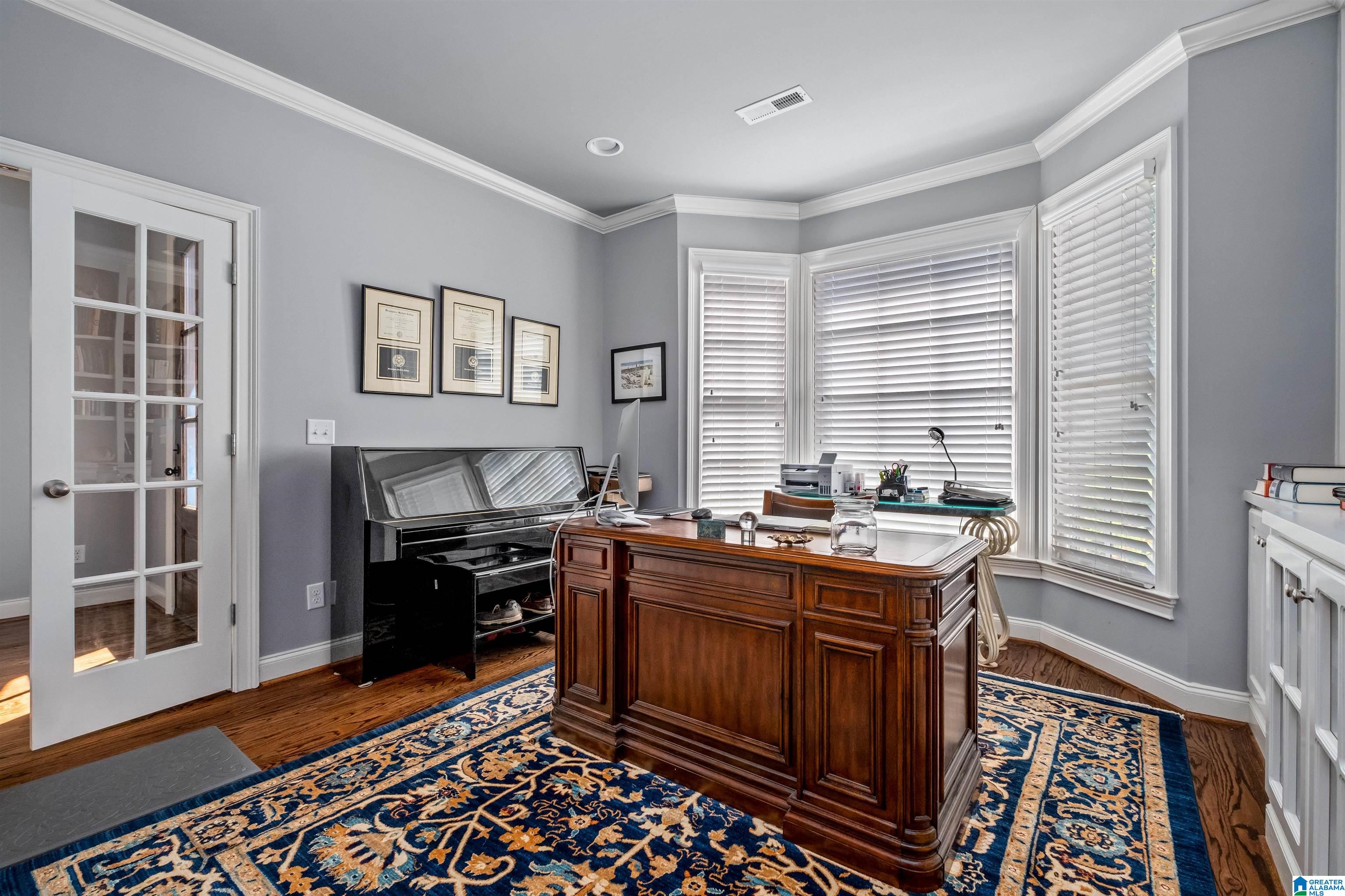 2045 HIGHLAND VILLAGE BEND