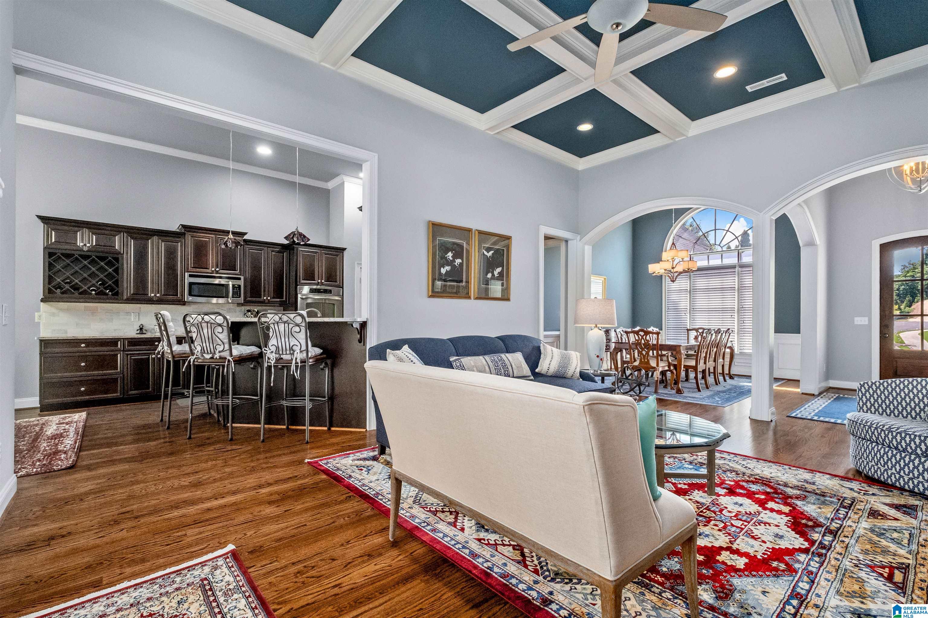 2045 HIGHLAND VILLAGE BEND