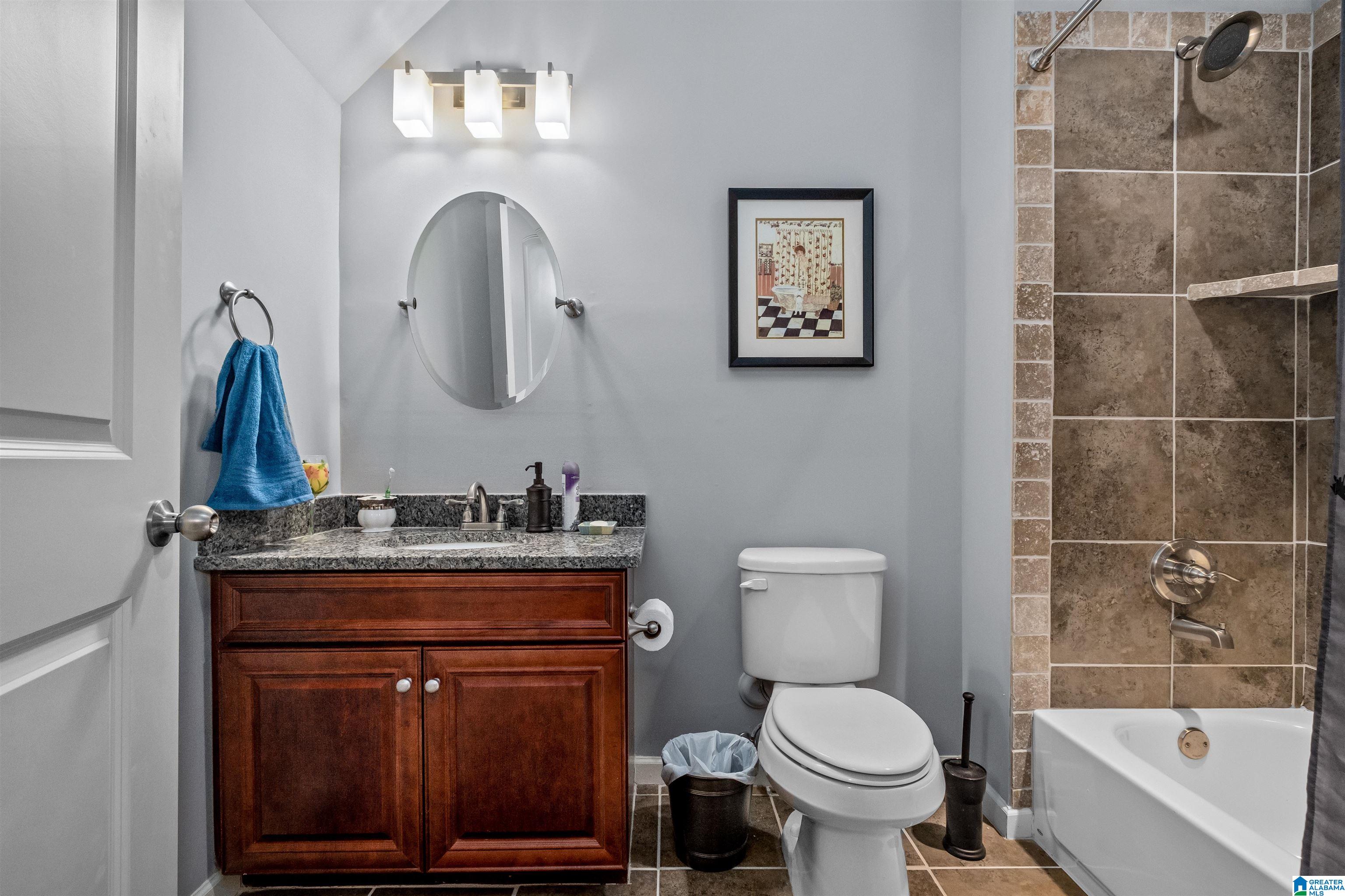 2045 HIGHLAND VILLAGE BEND