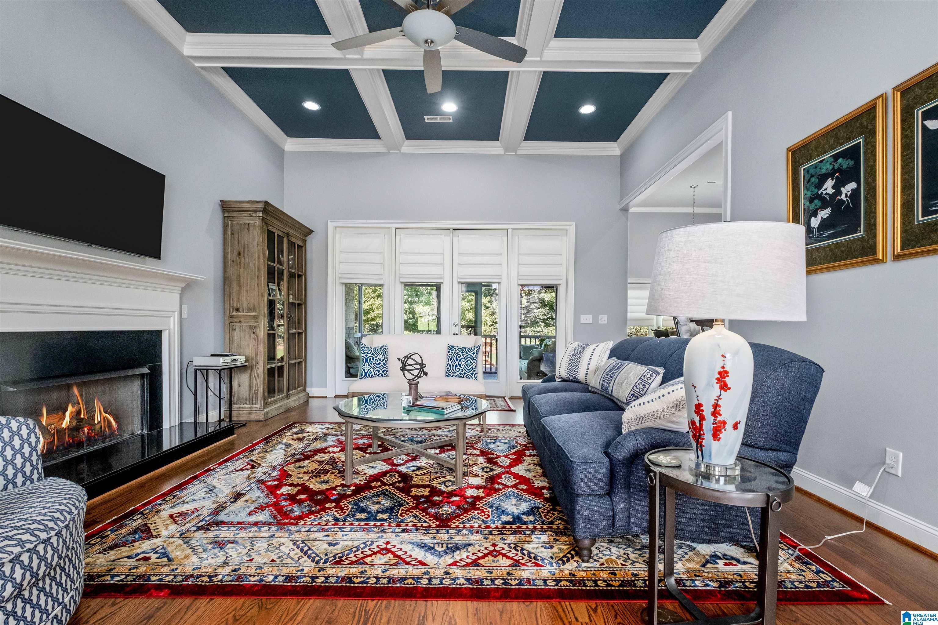2045 HIGHLAND VILLAGE BEND