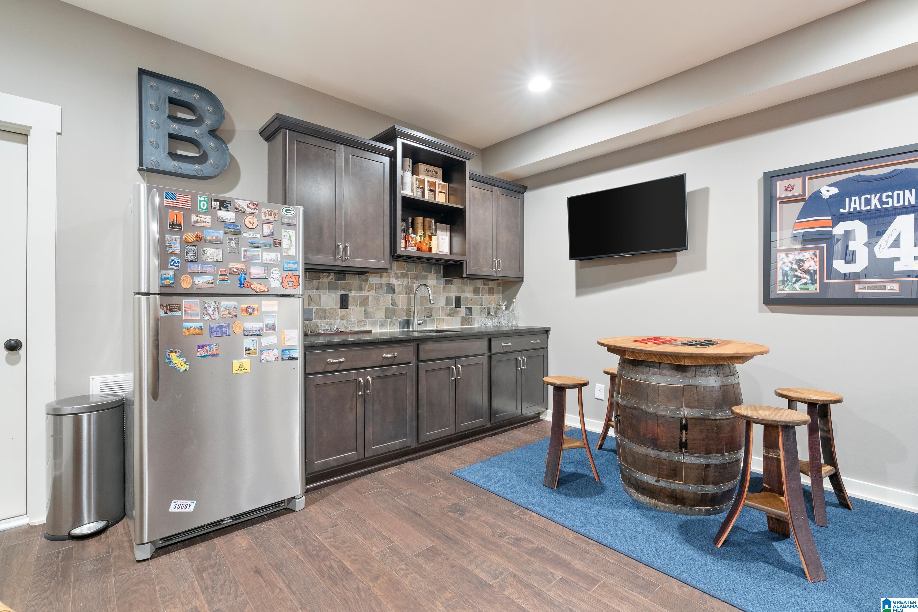 1126 MAGNOLIA RUN