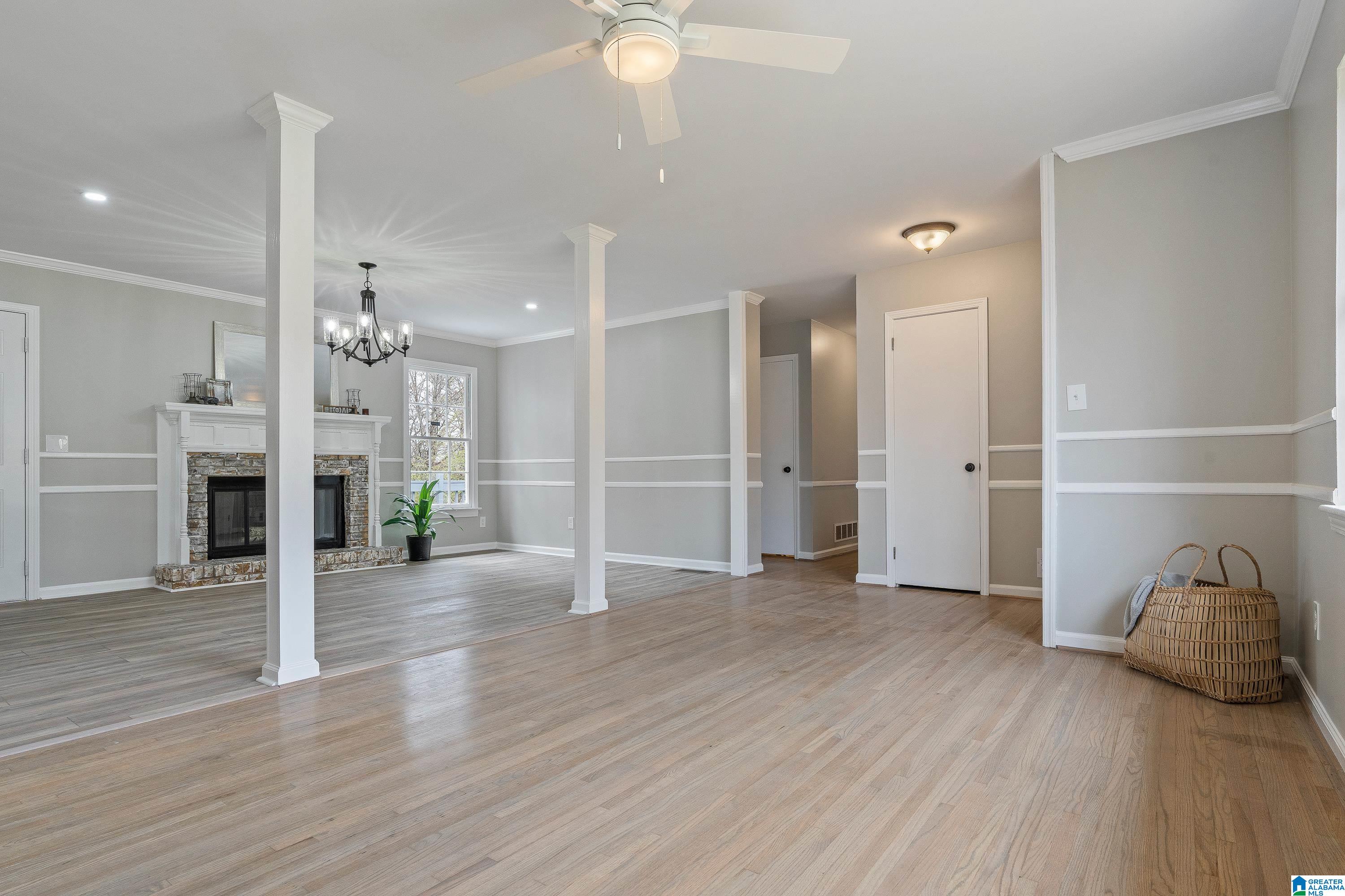 240 25TH COURT NW