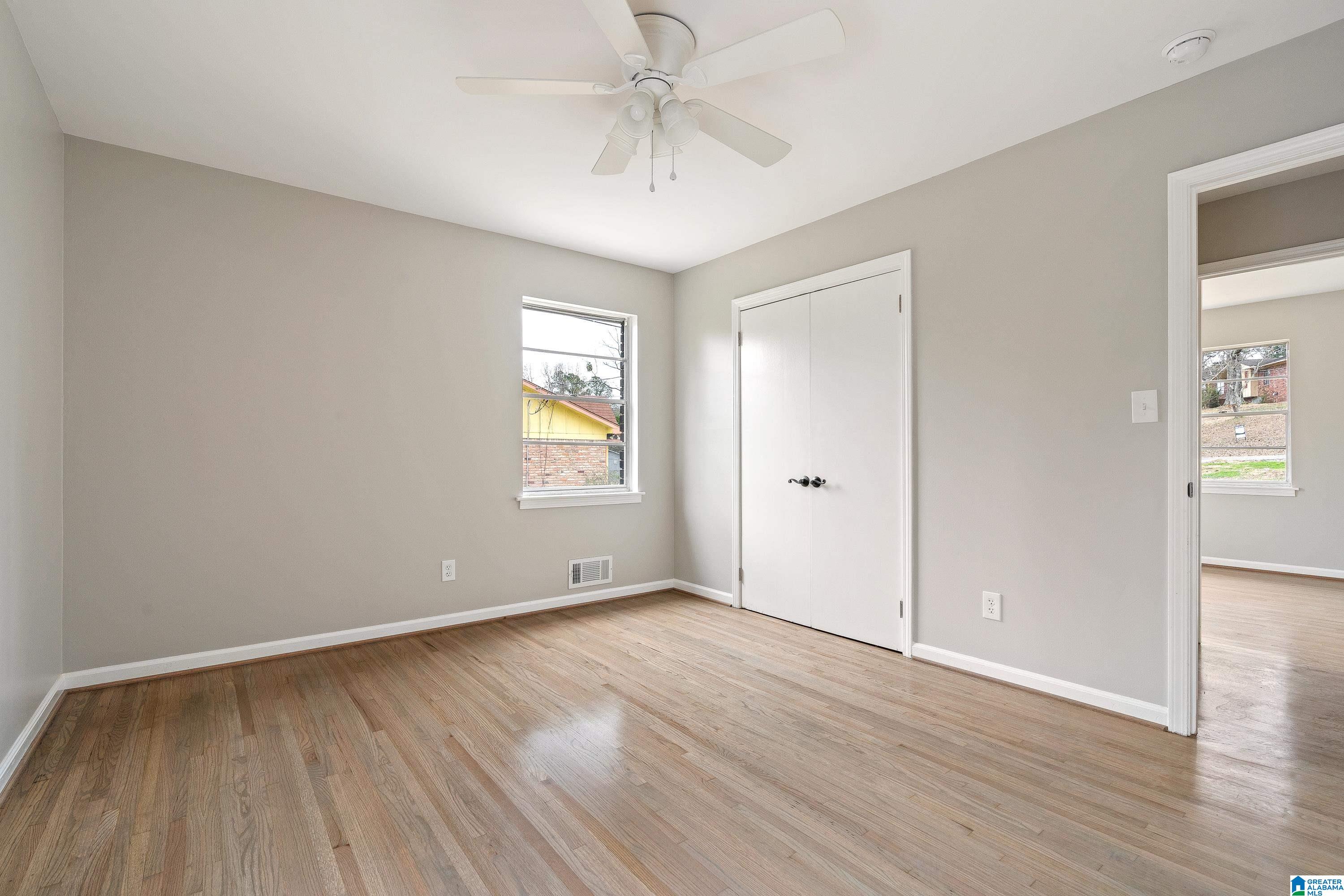 240 25TH COURT NW