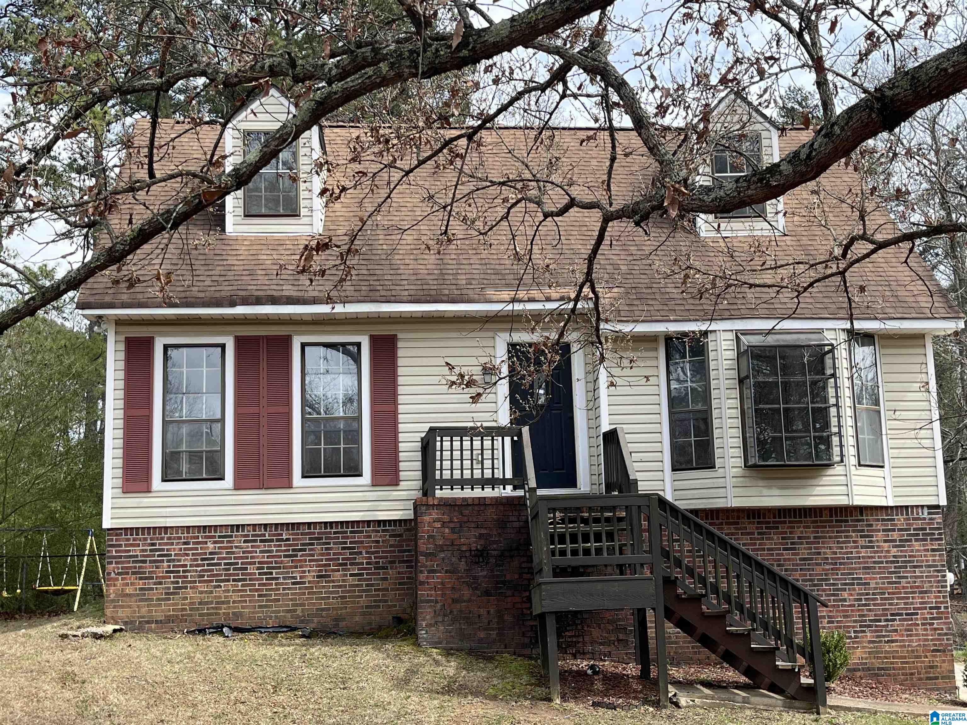431 10TH TERRACE