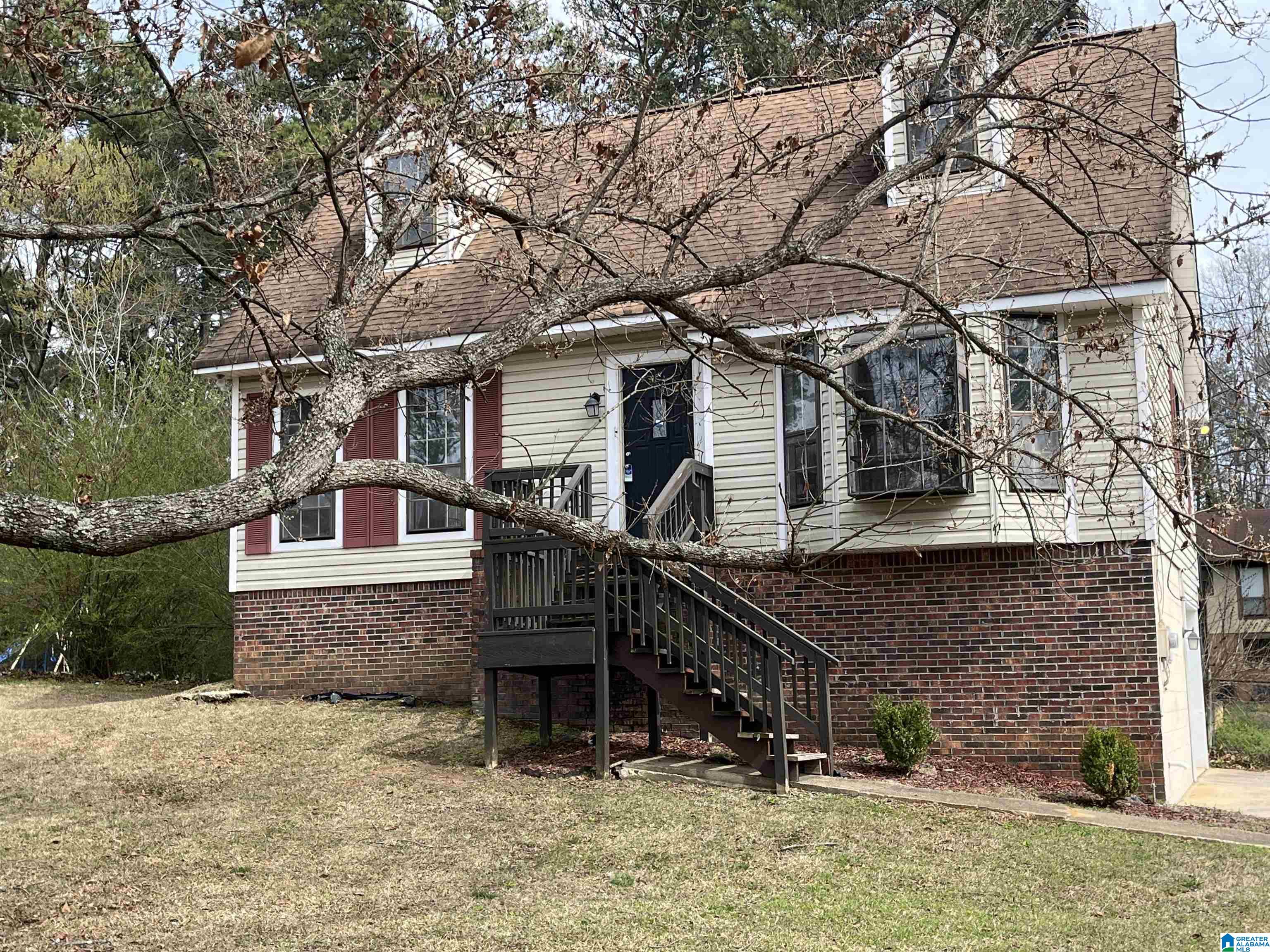 431 10TH TERRACE