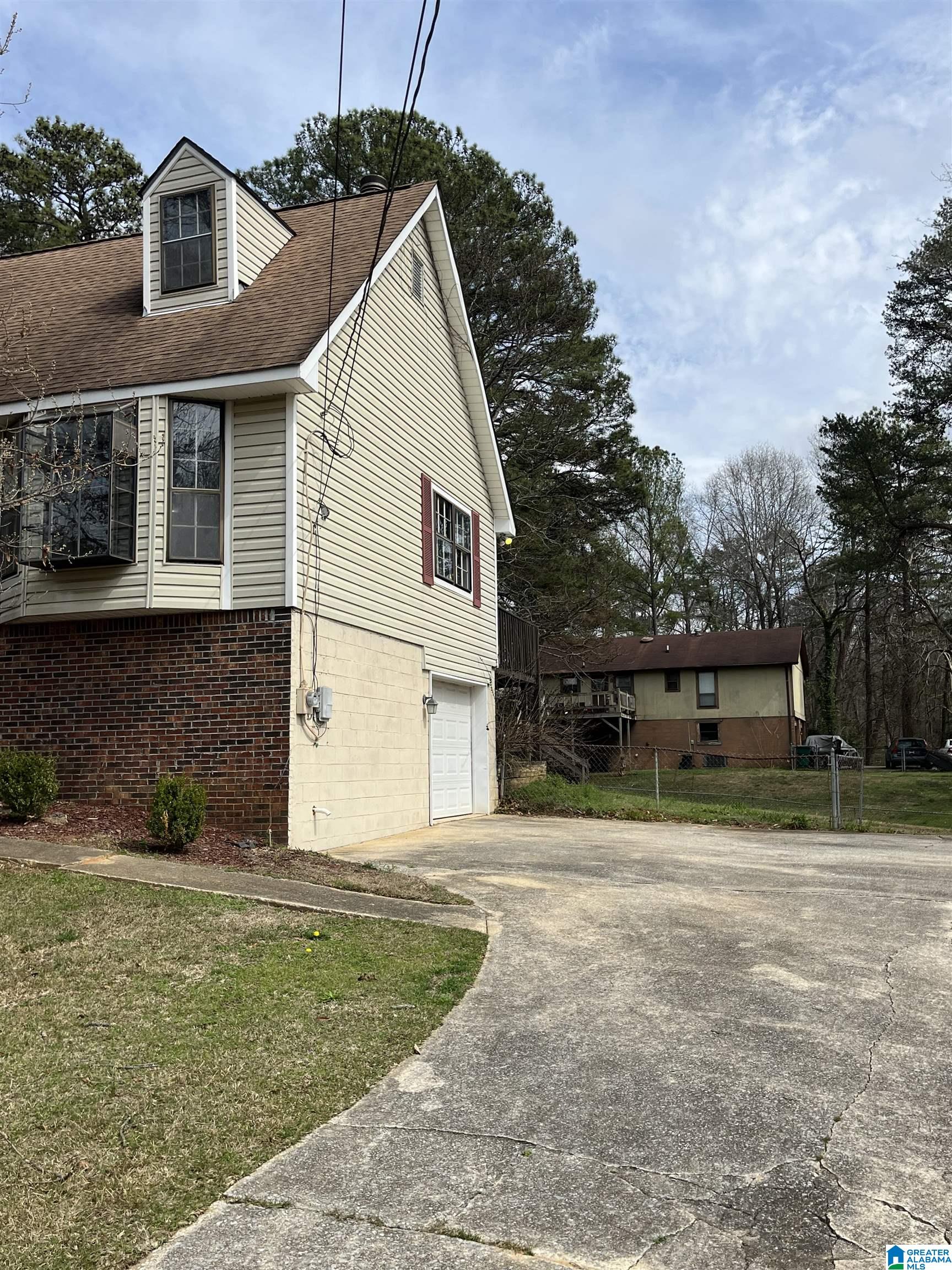 431 10TH TERRACE
