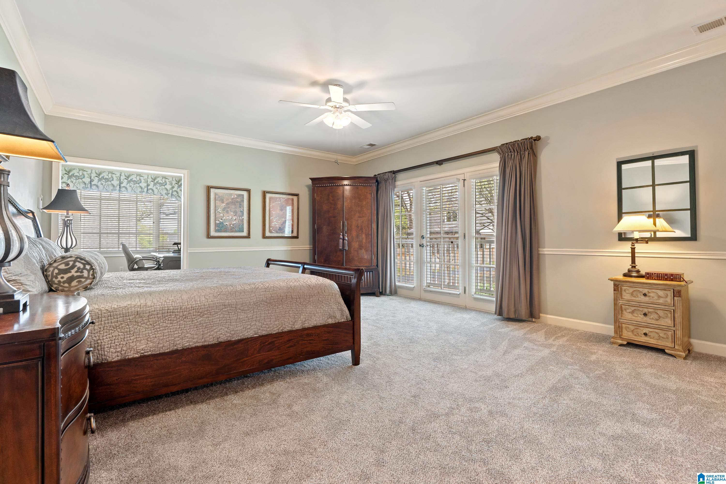 3 GLEN IRIS PARK