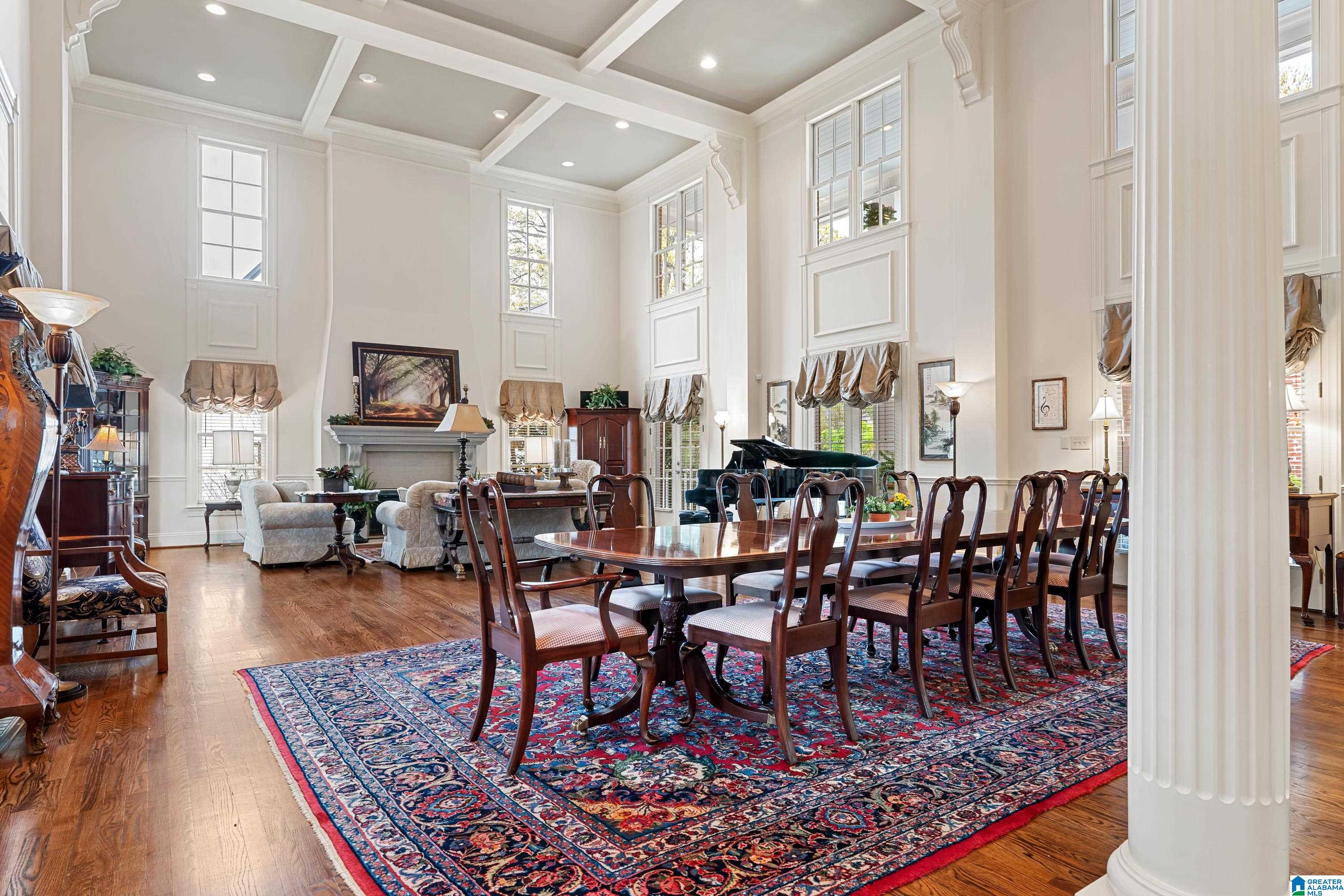 3 GLEN IRIS PARK