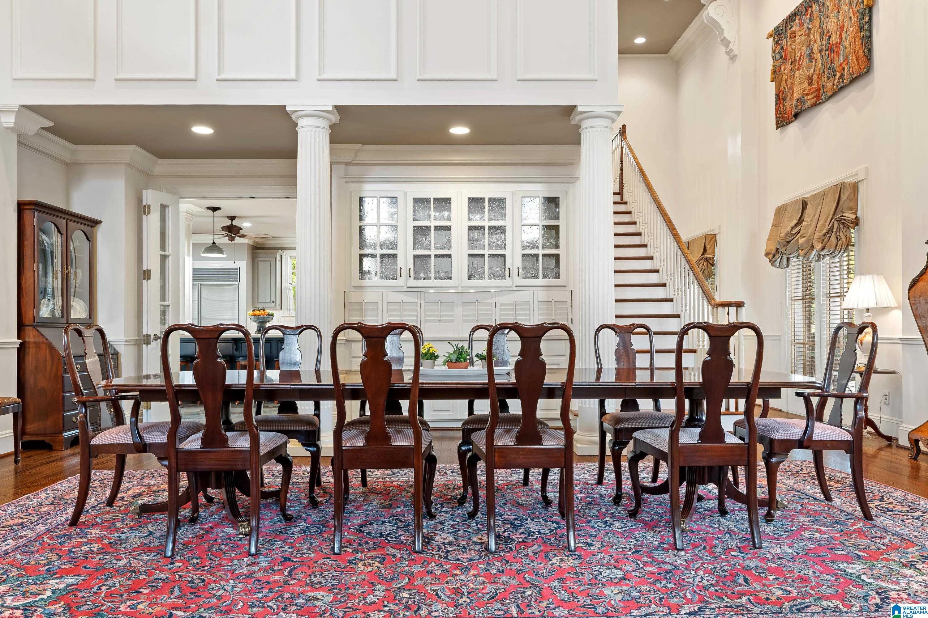 3 GLEN IRIS PARK