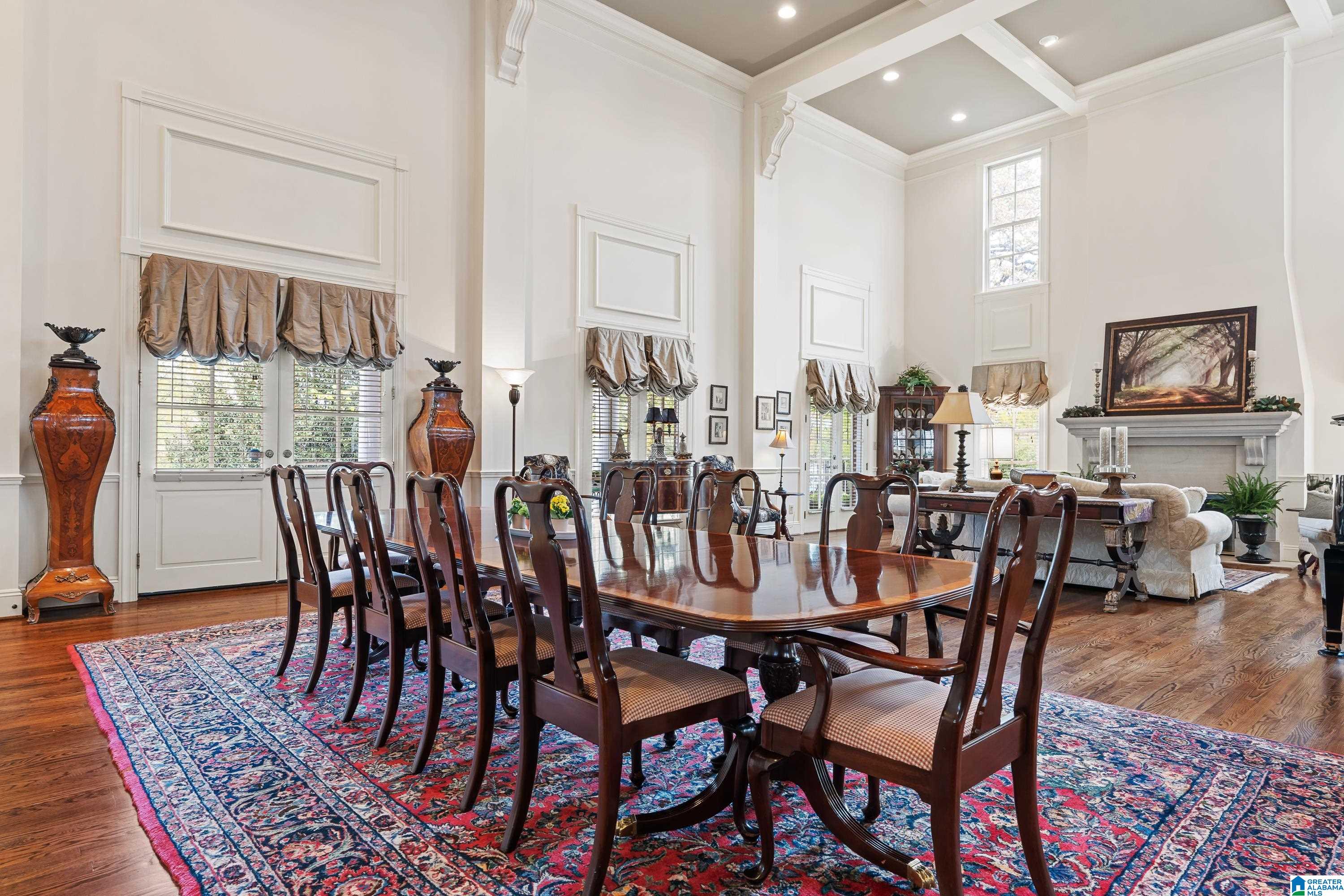 3 GLEN IRIS PARK