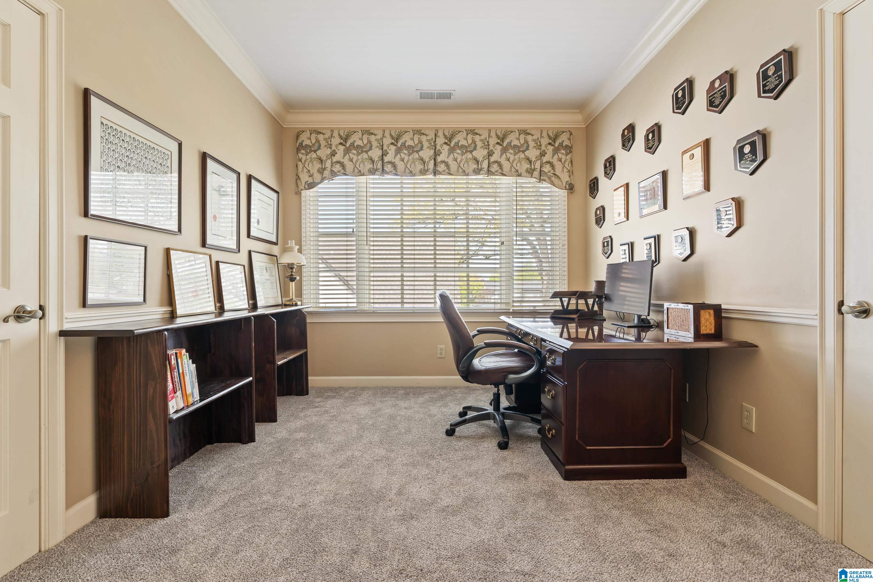 3 GLEN IRIS PARK