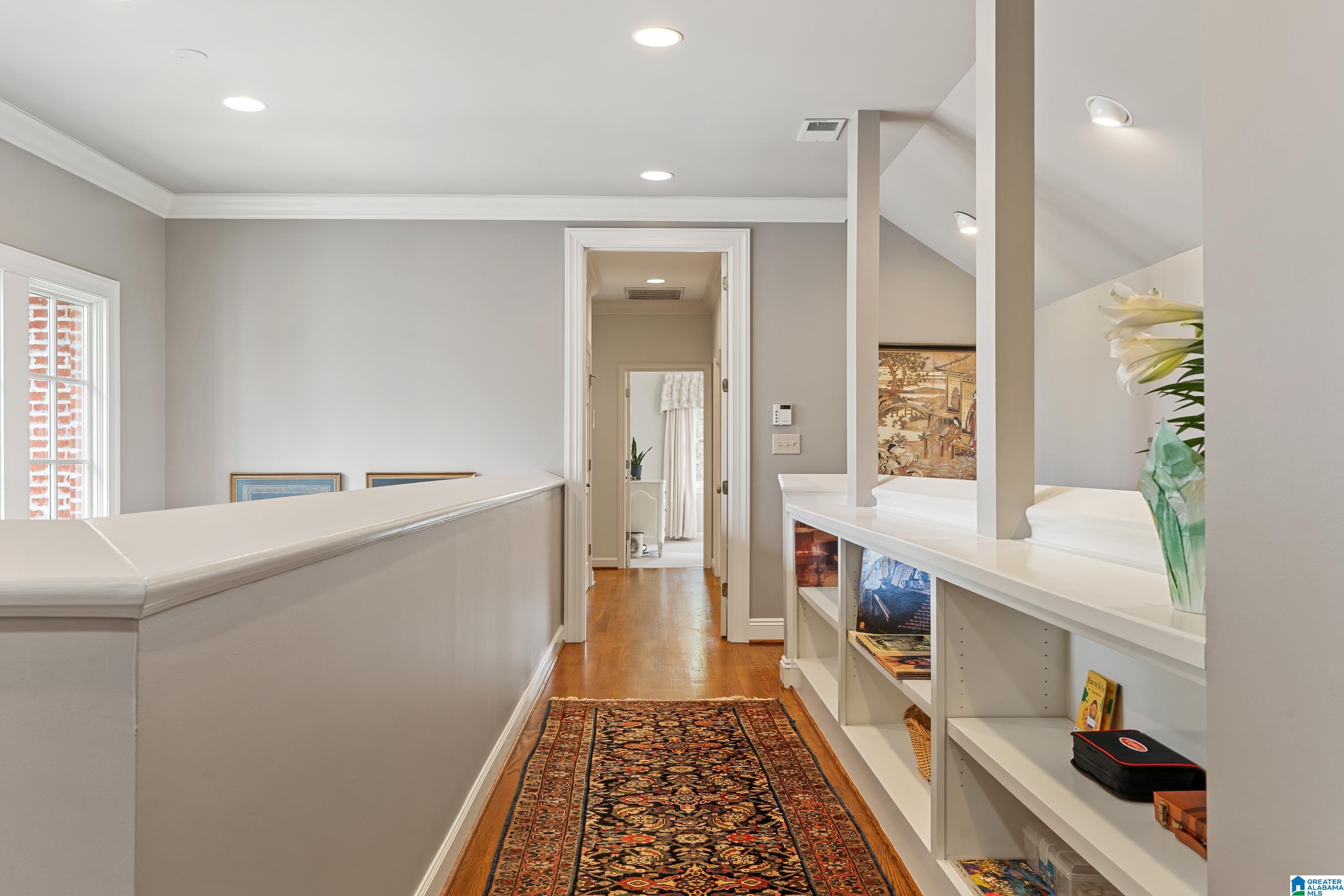 3 GLEN IRIS PARK