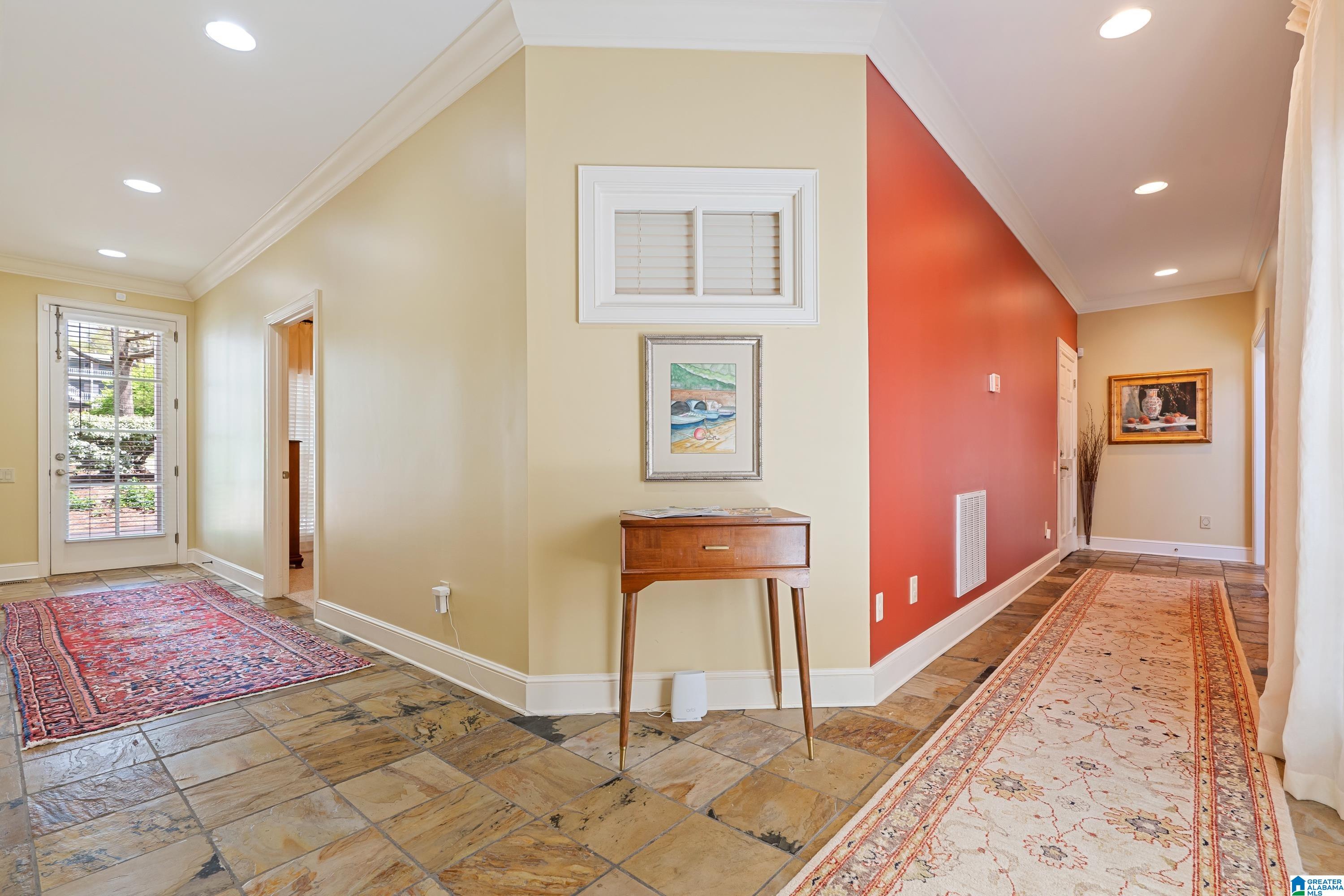 3 GLEN IRIS PARK