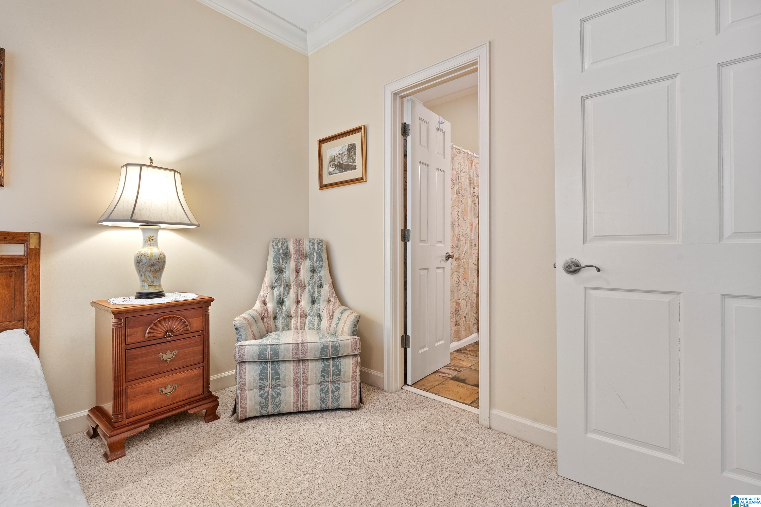 3 GLEN IRIS PARK