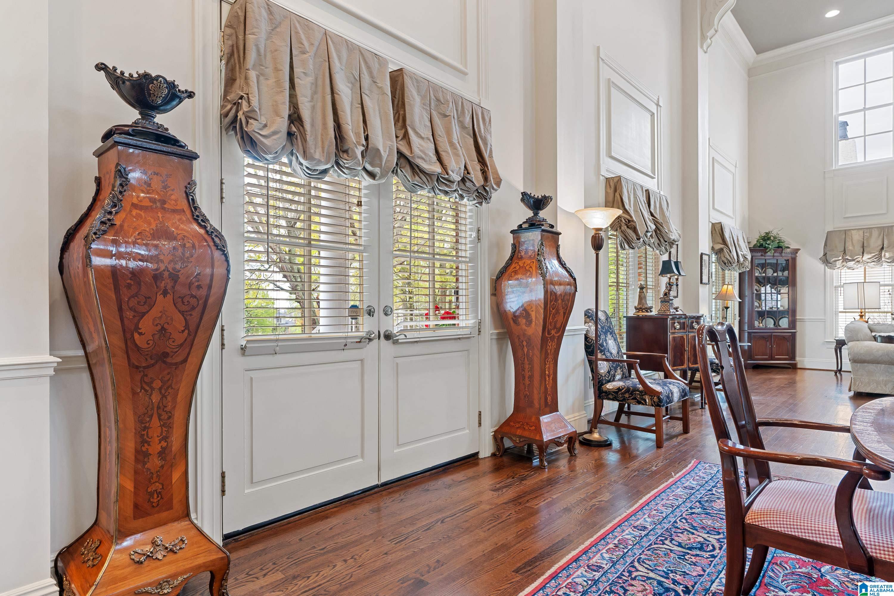 3 GLEN IRIS PARK