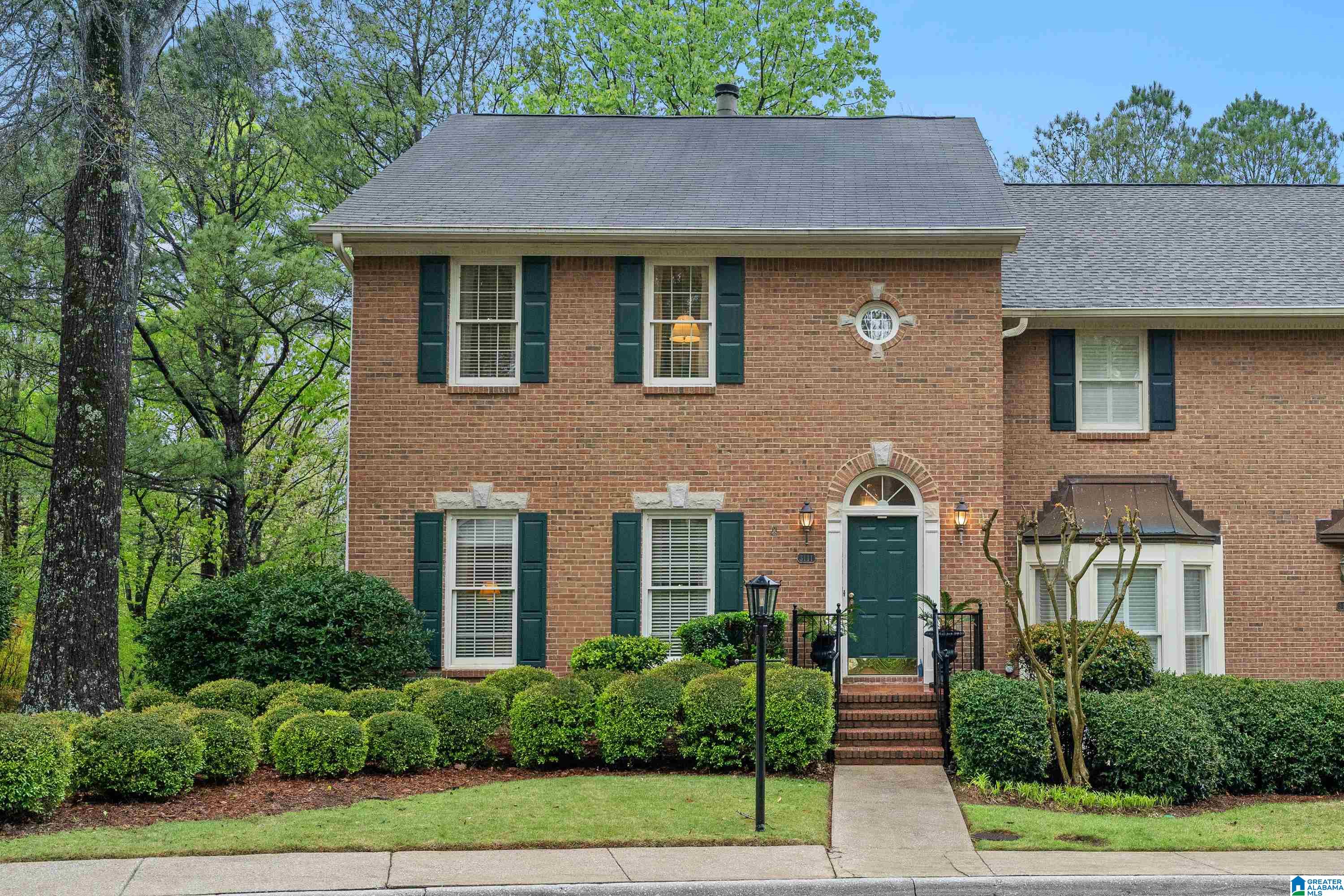 3111 CHESTNUT OAKS DRIVE