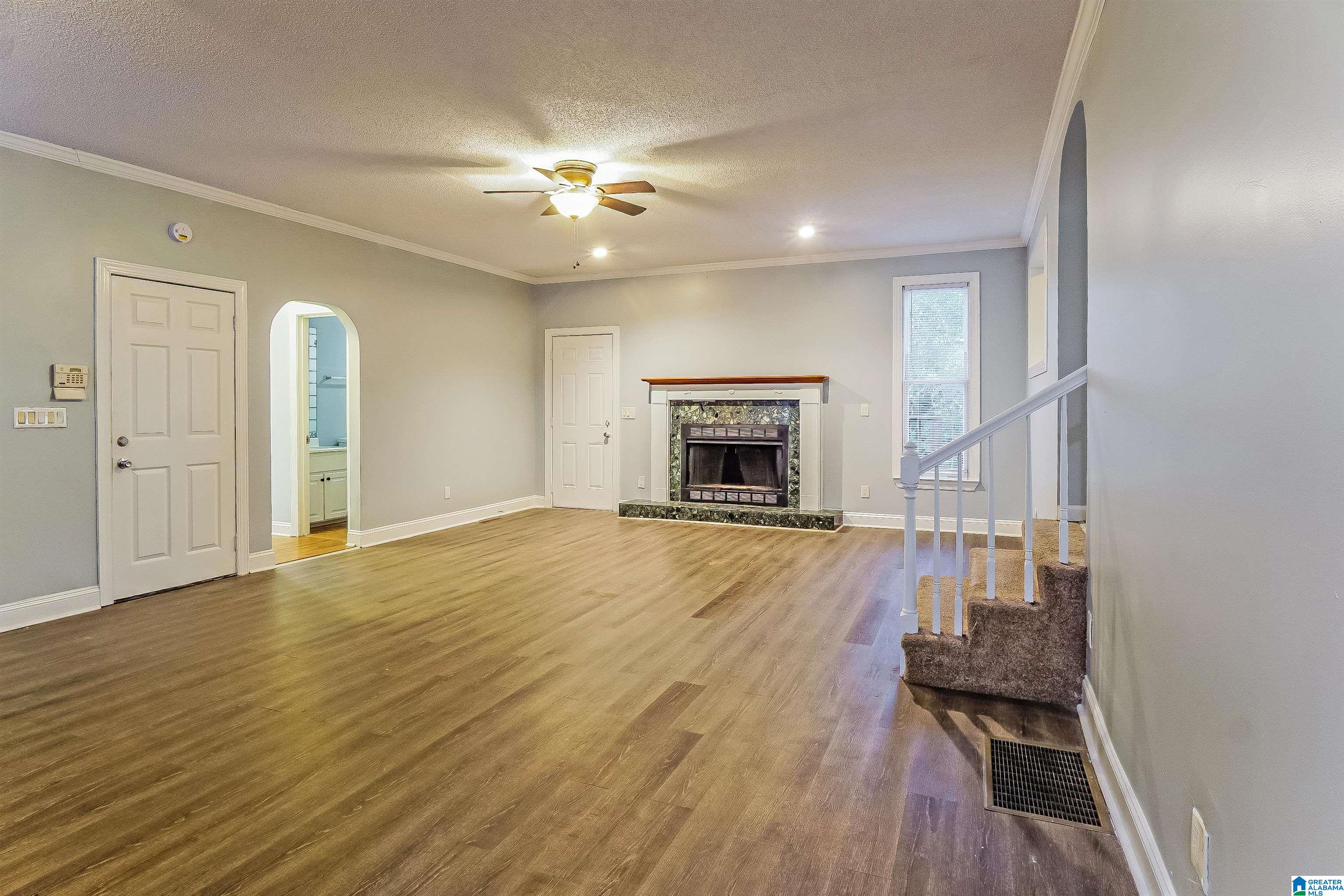 7400 FRANKLIN DRIVE