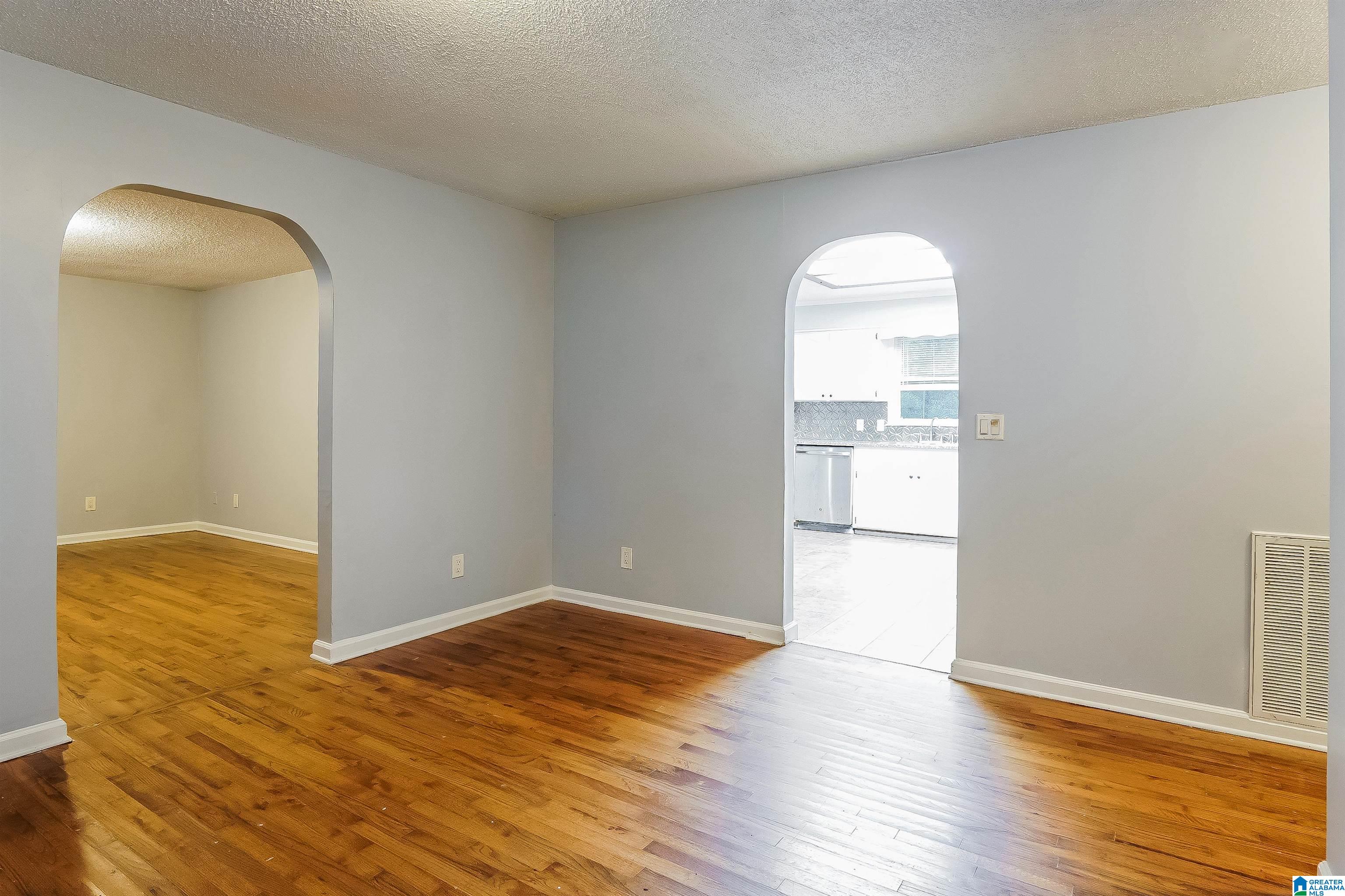 7400 FRANKLIN DRIVE