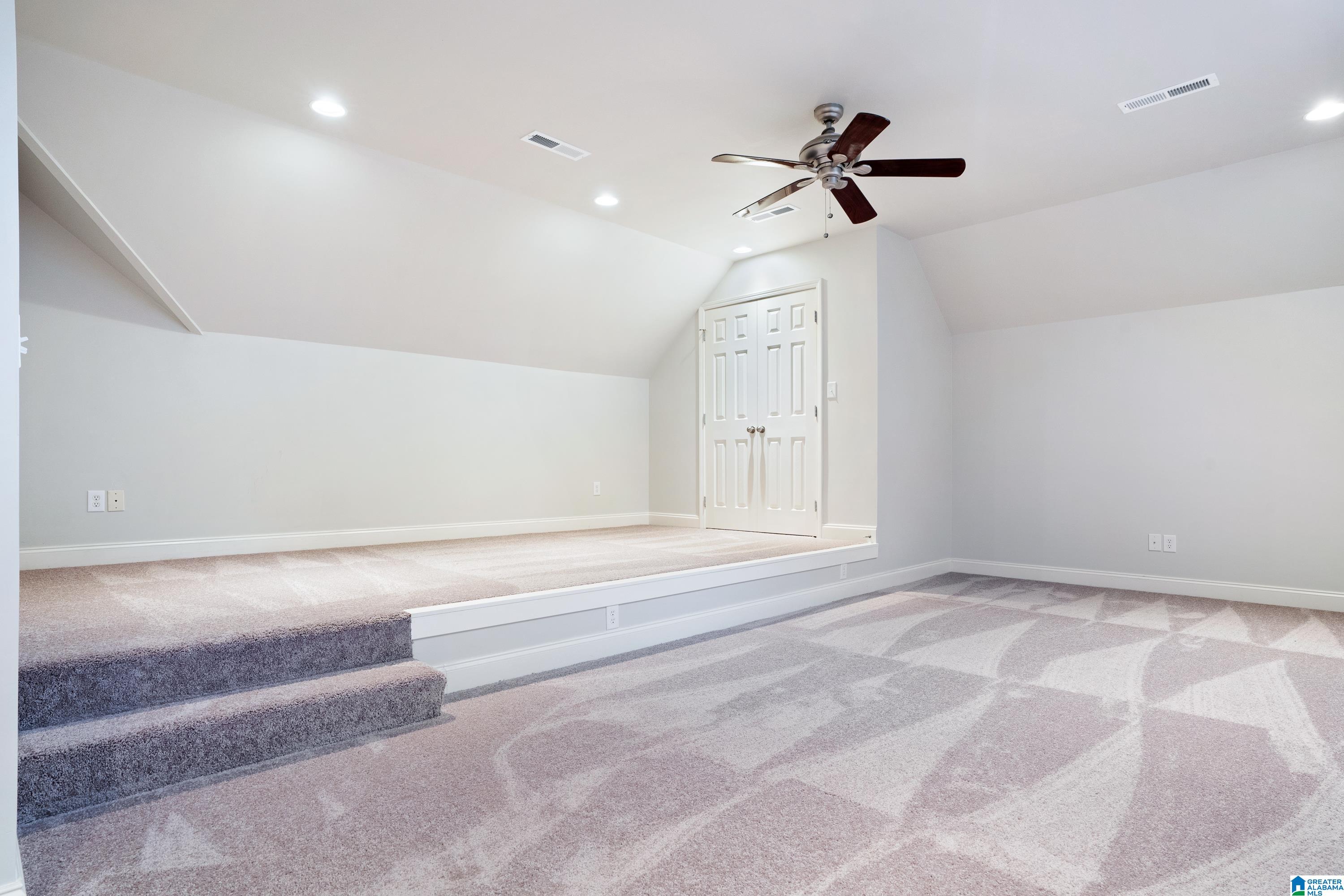 1486 WATERSIDE CIRCLE