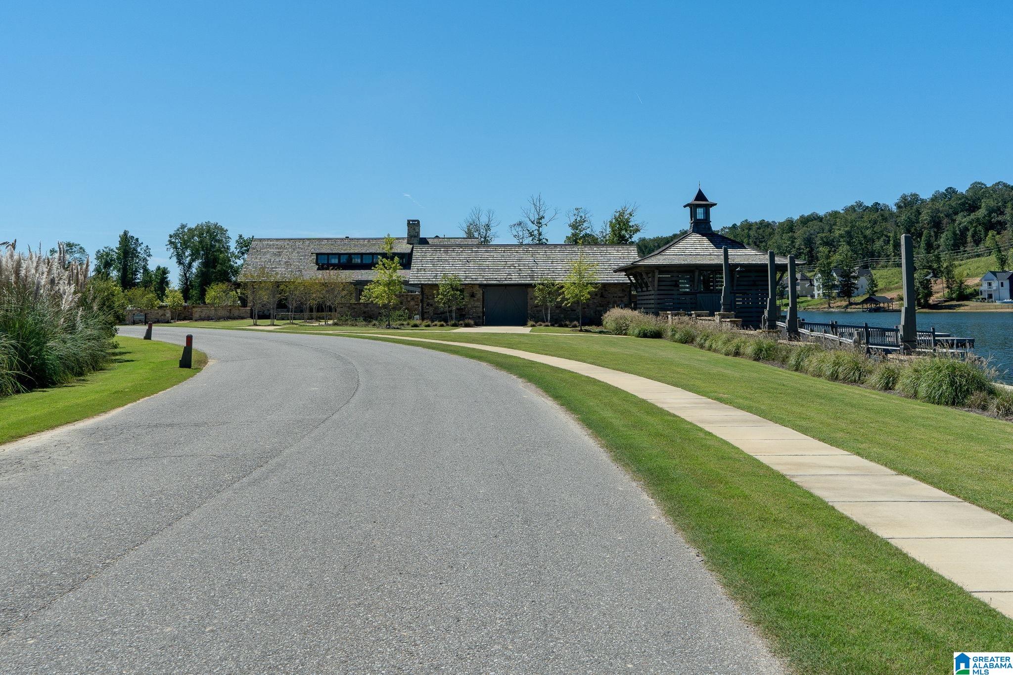 1911 BLACKRIDGE ROAD