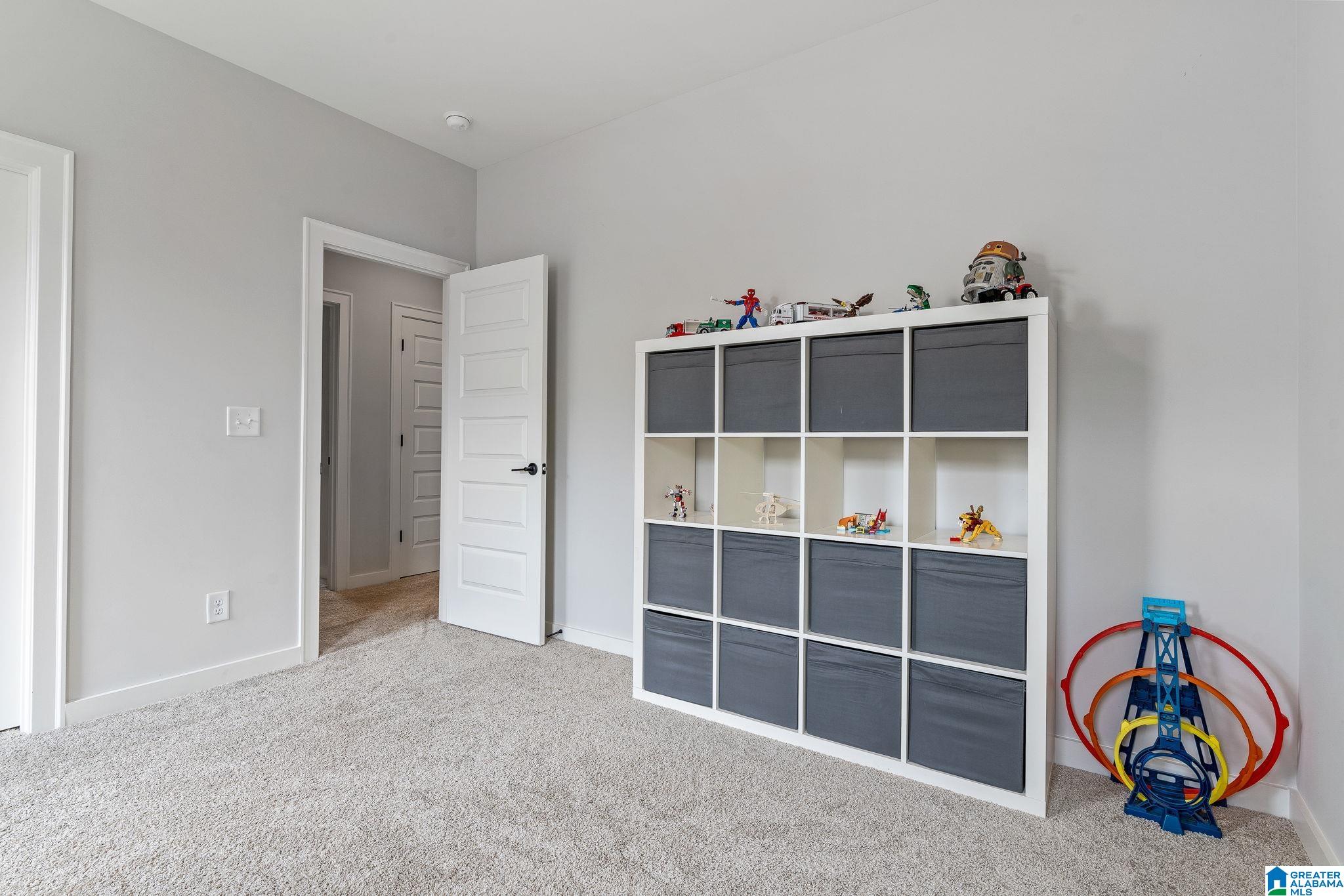 1911 BLACKRIDGE ROAD