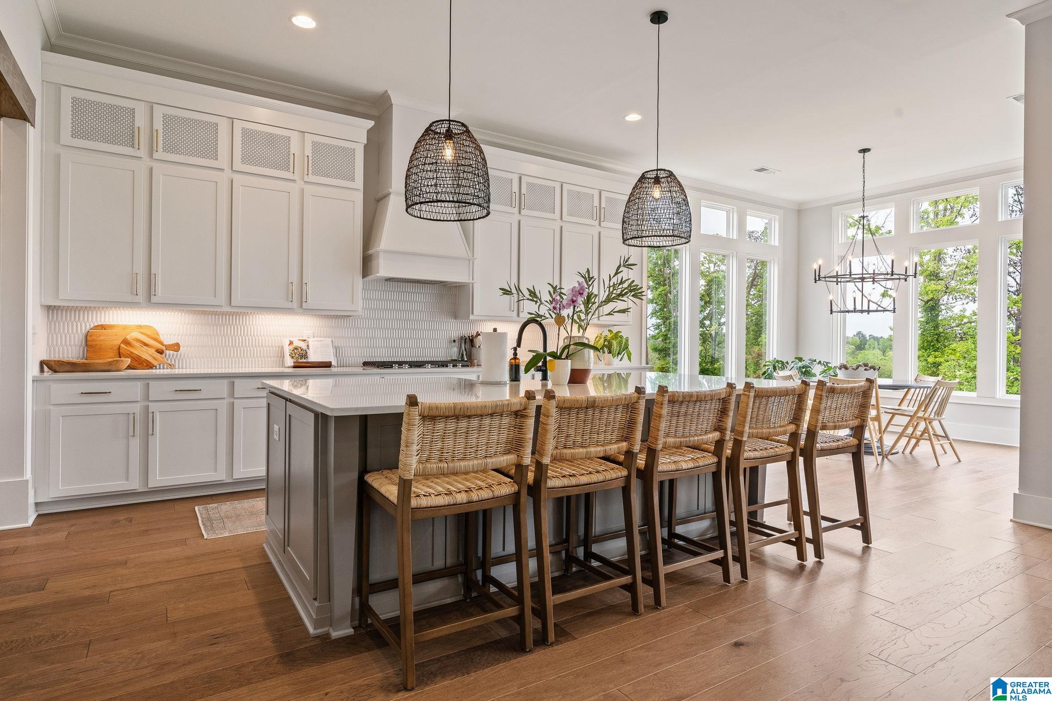 1911 BLACKRIDGE ROAD