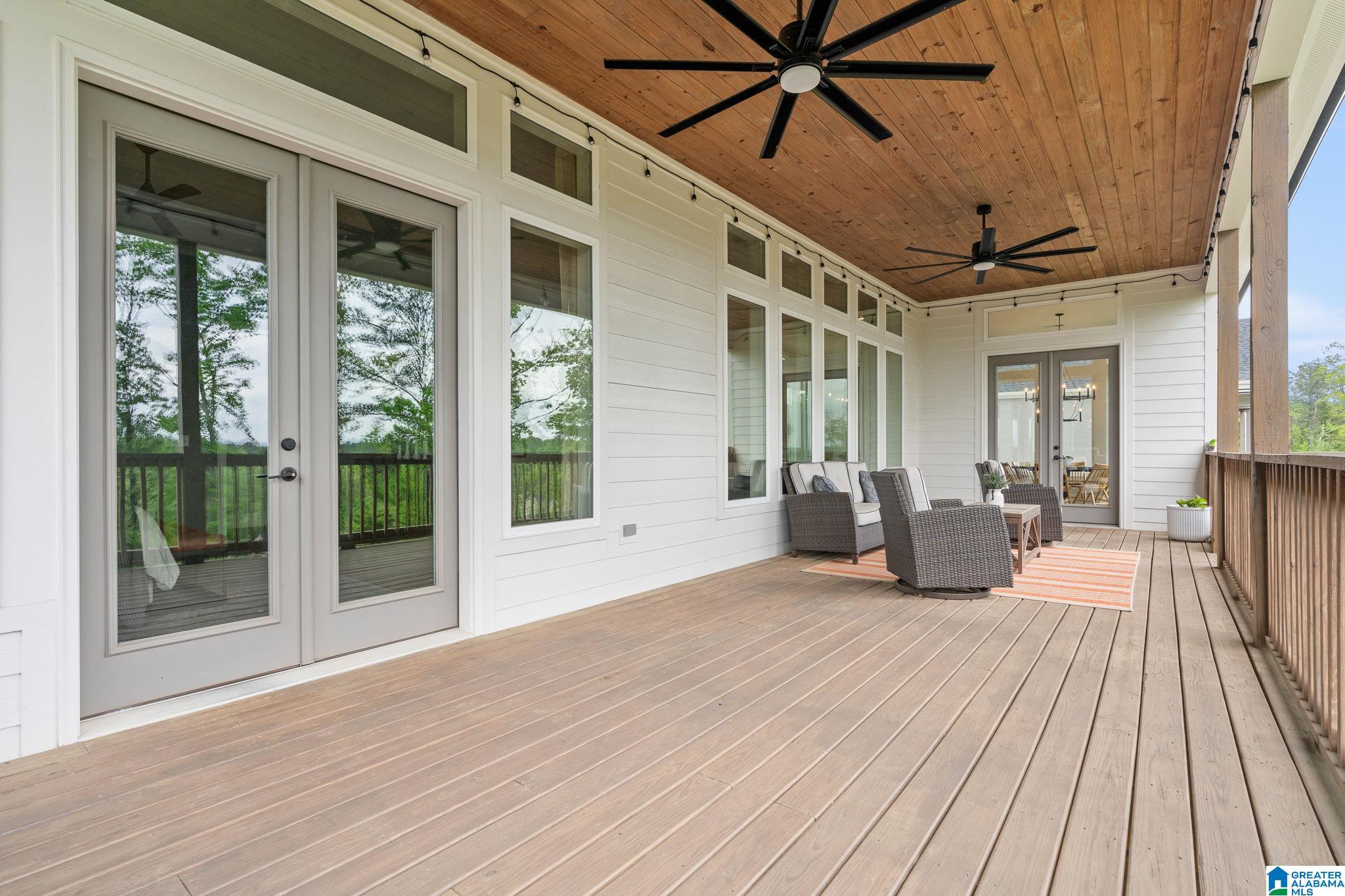 1911 BLACKRIDGE ROAD