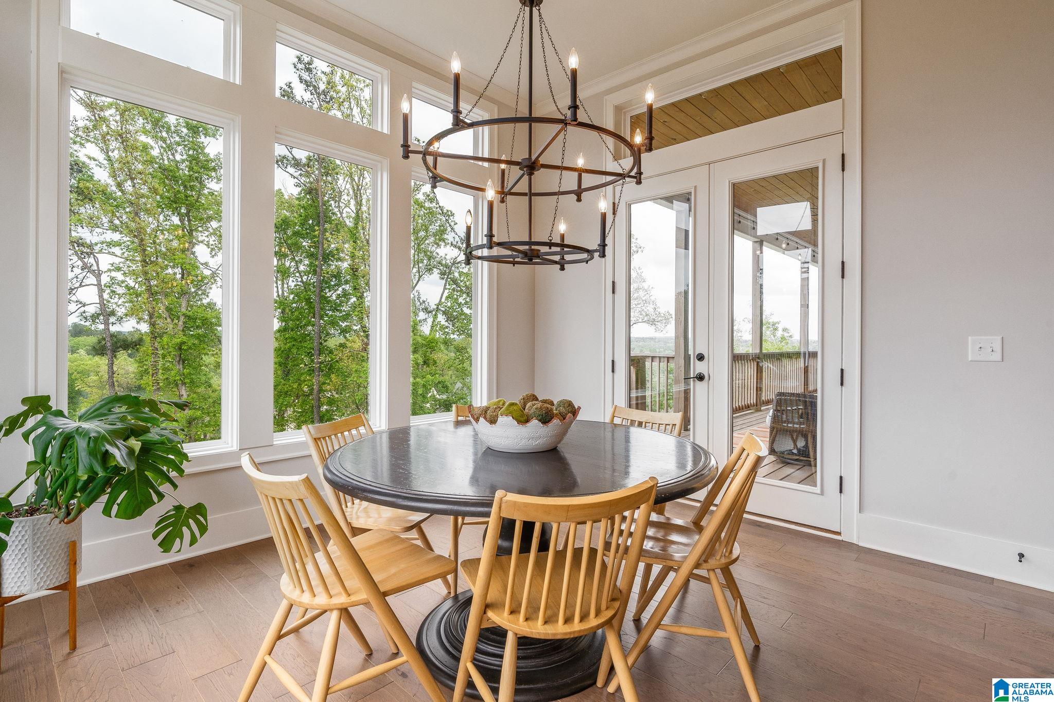 1911 BLACKRIDGE ROAD