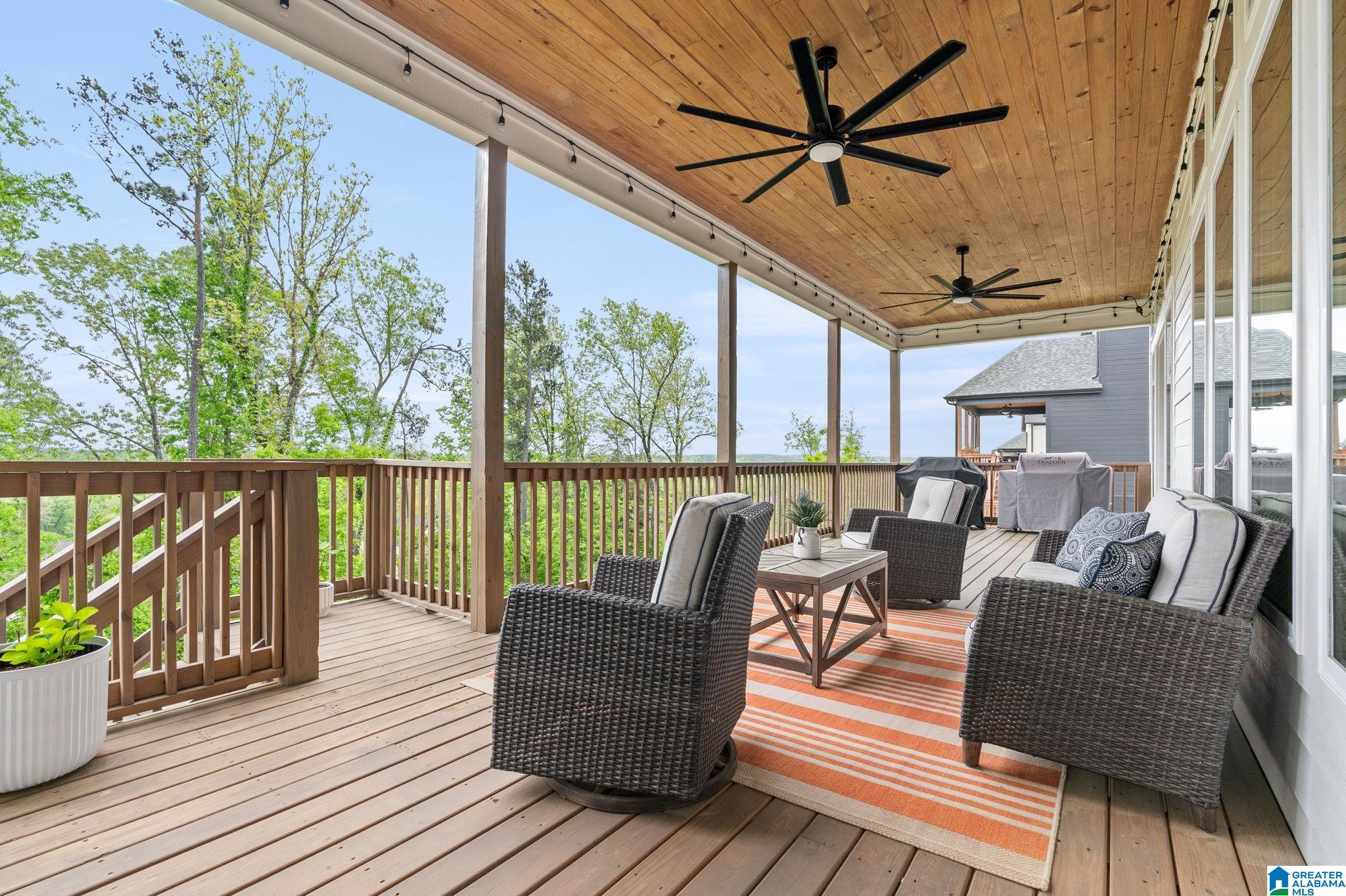 1911 BLACKRIDGE ROAD