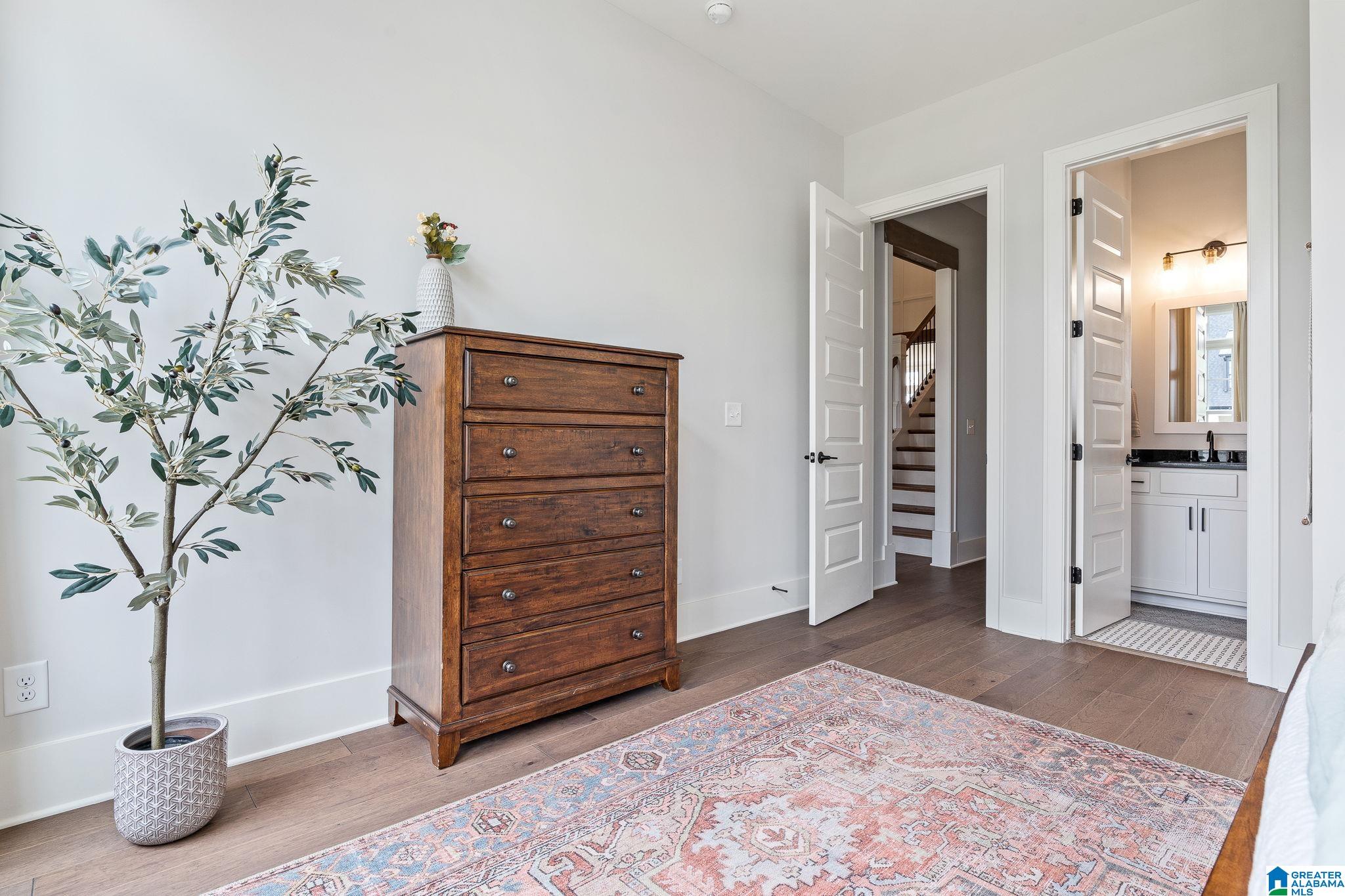 1911 BLACKRIDGE ROAD