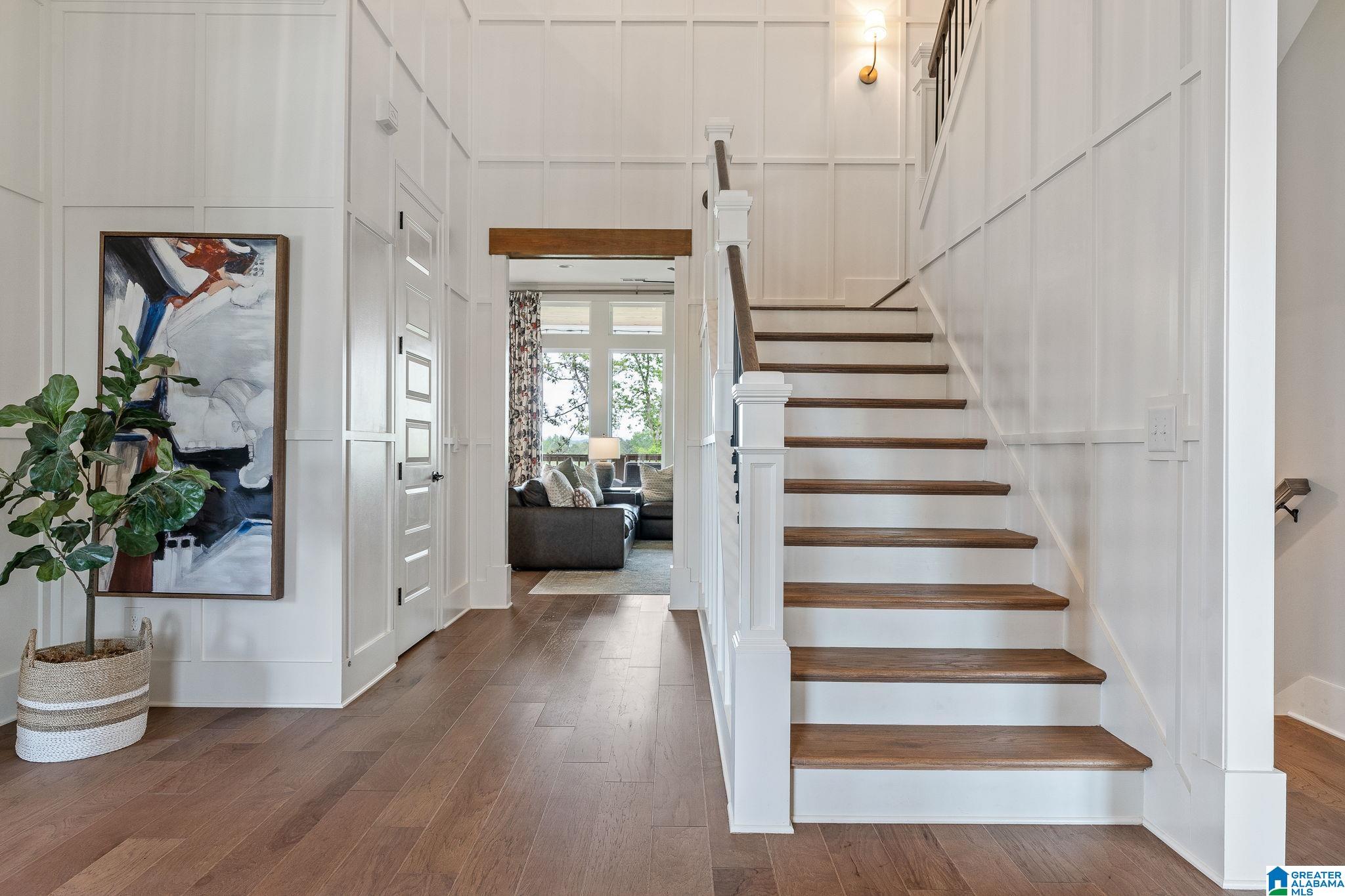 1911 BLACKRIDGE ROAD