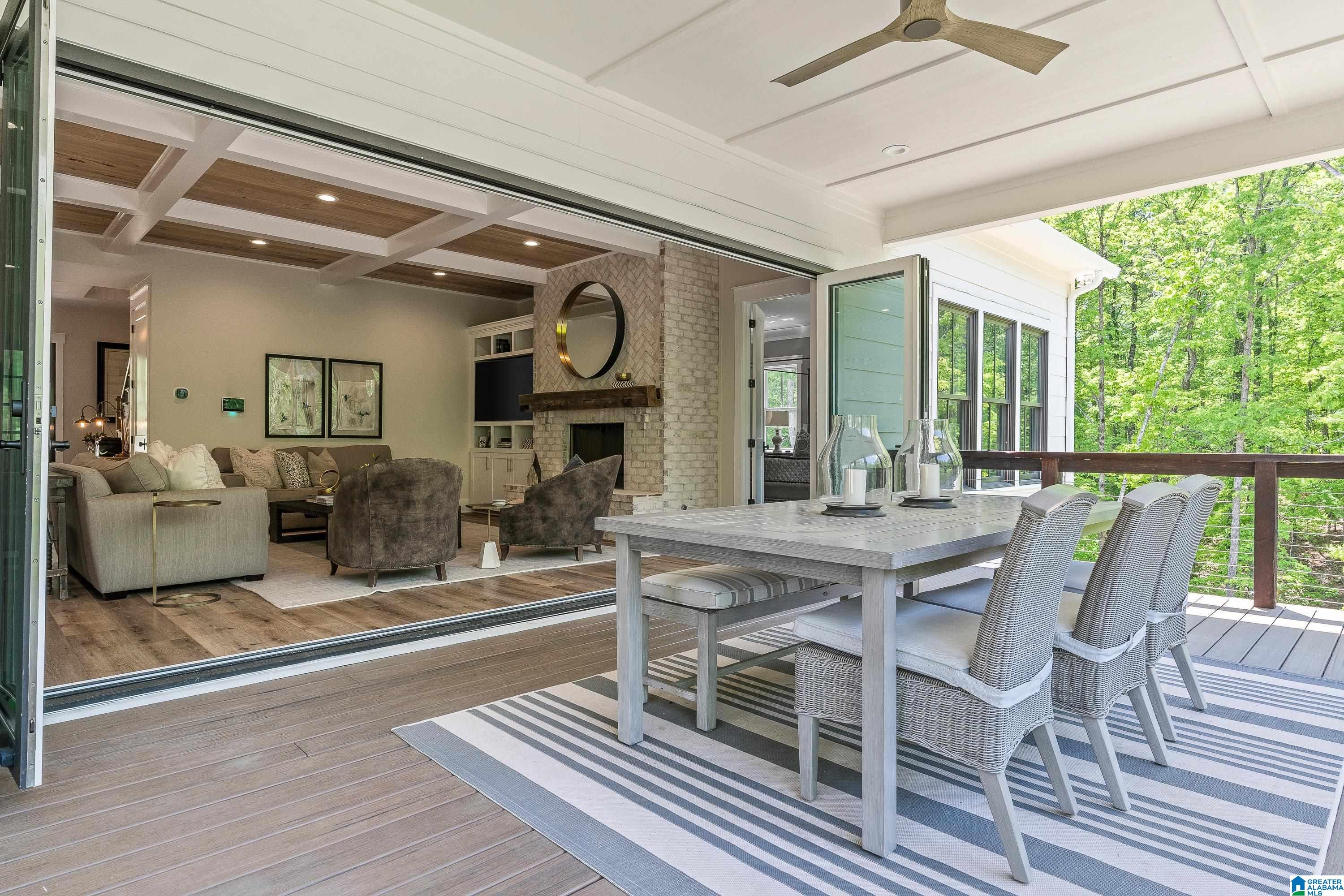 312 TIMBERVIEW TRAIL