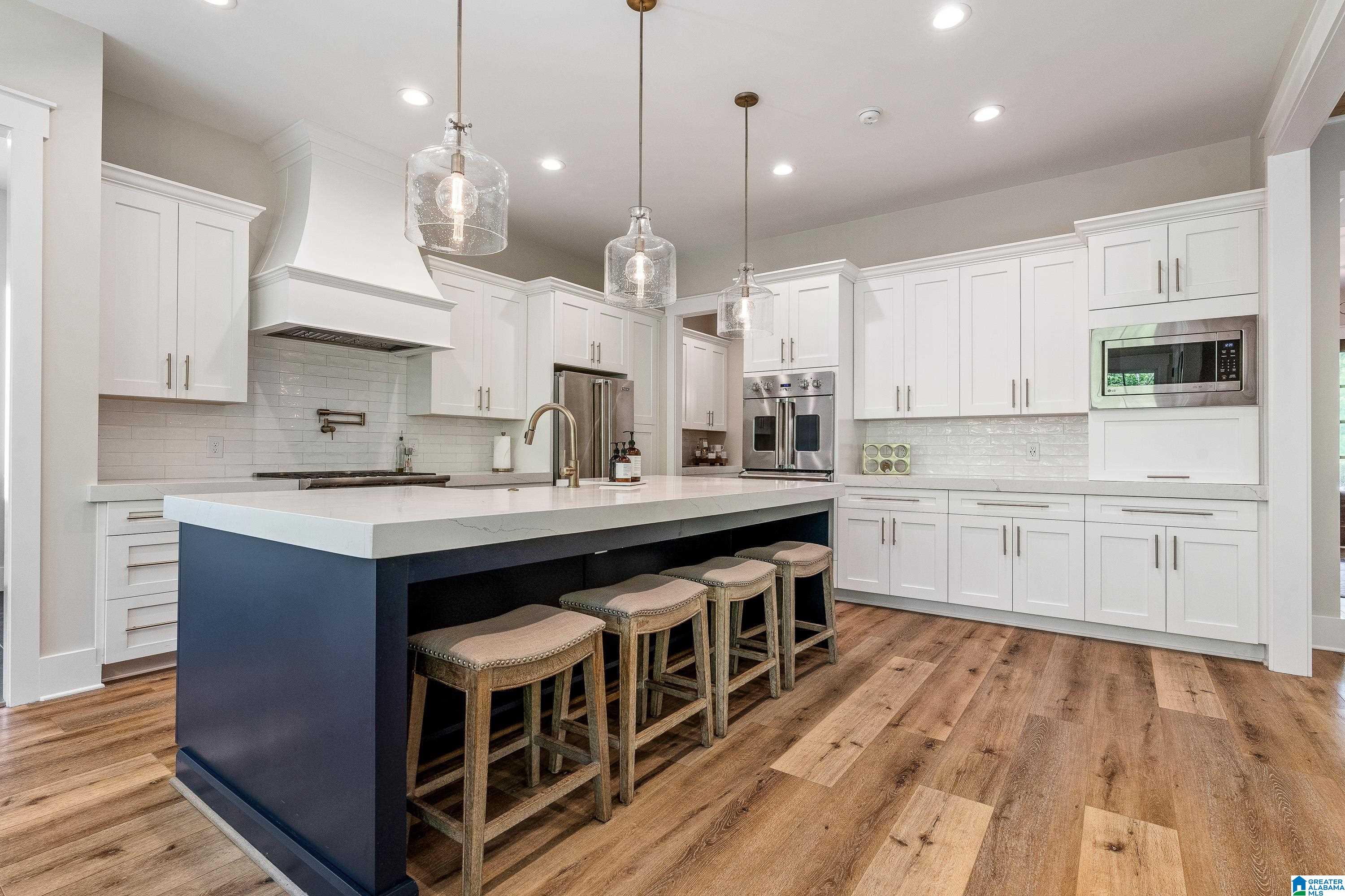 312 TIMBERVIEW TRAIL