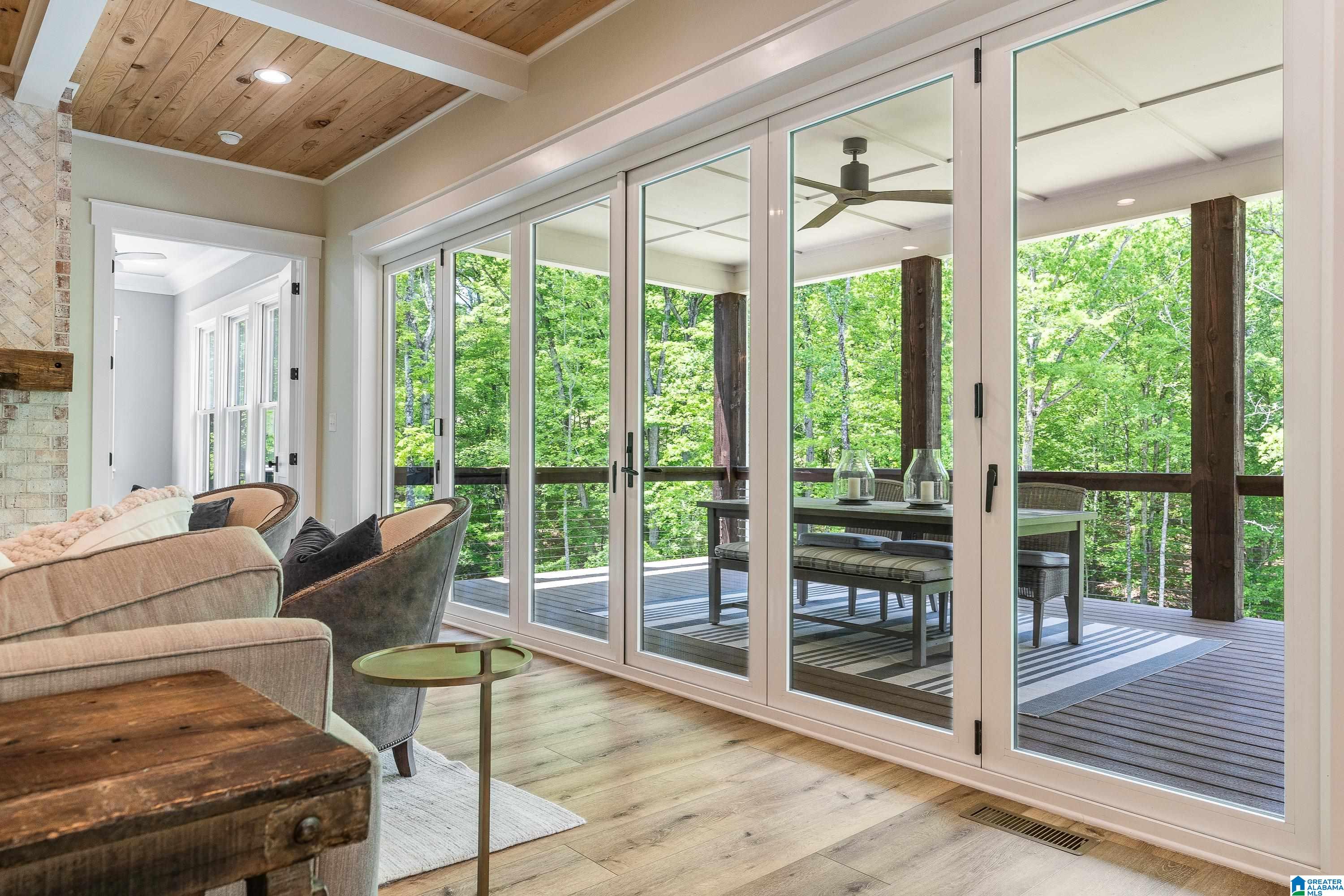 312 TIMBERVIEW TRAIL