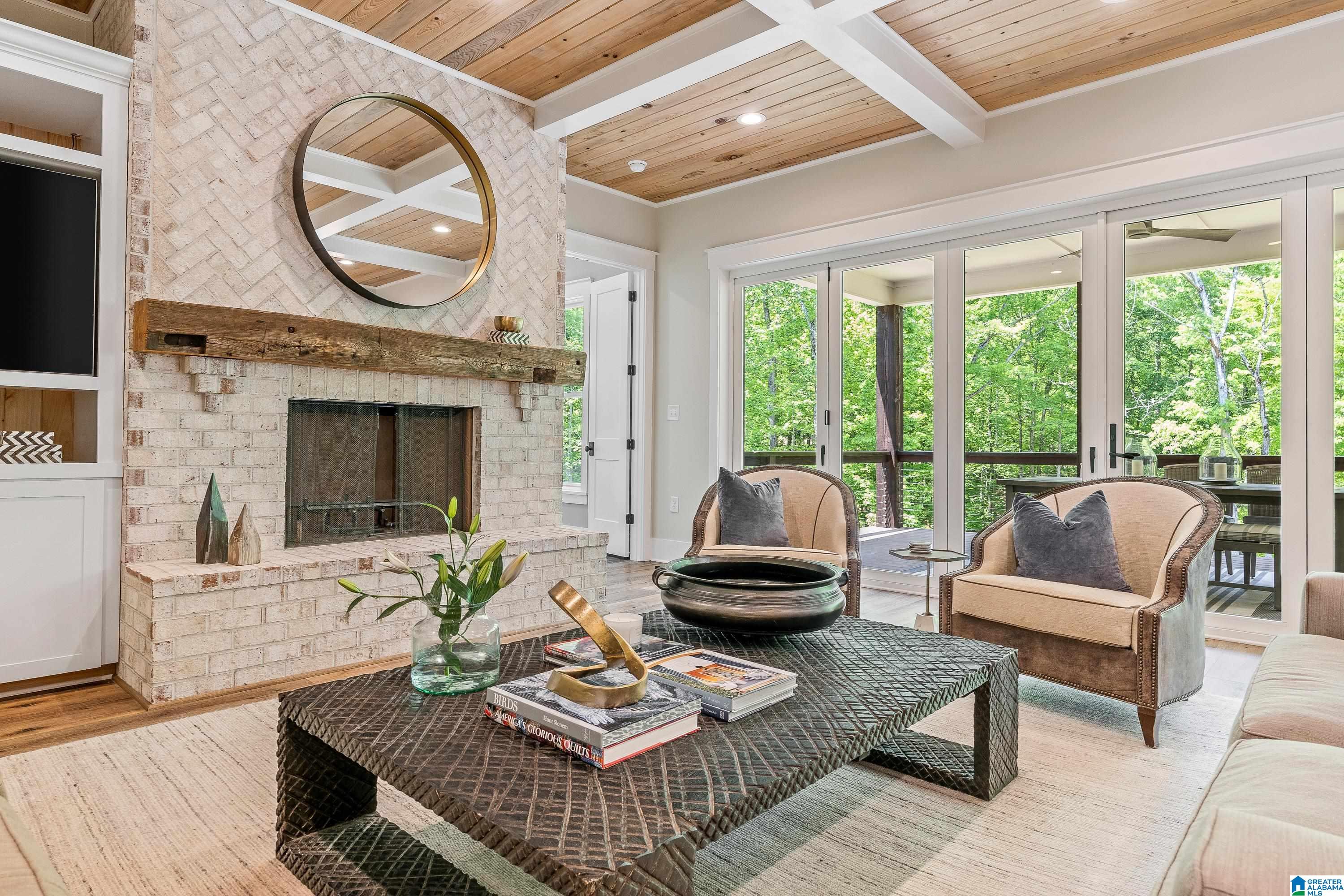 312 TIMBERVIEW TRAIL