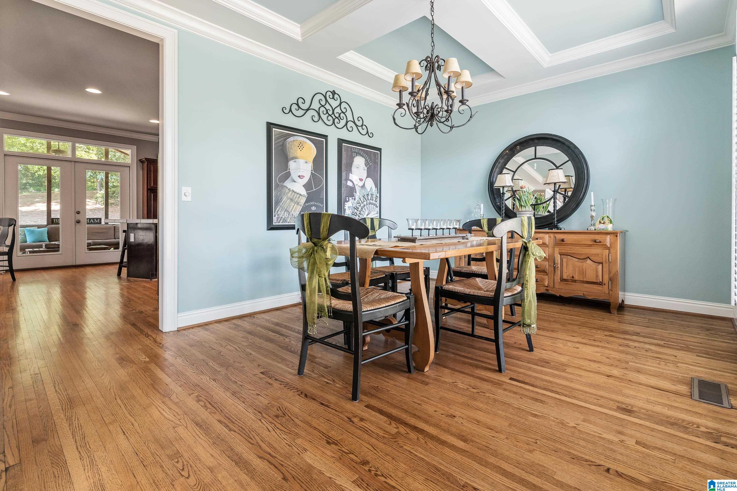5085 LAKE CREST CIRCLE