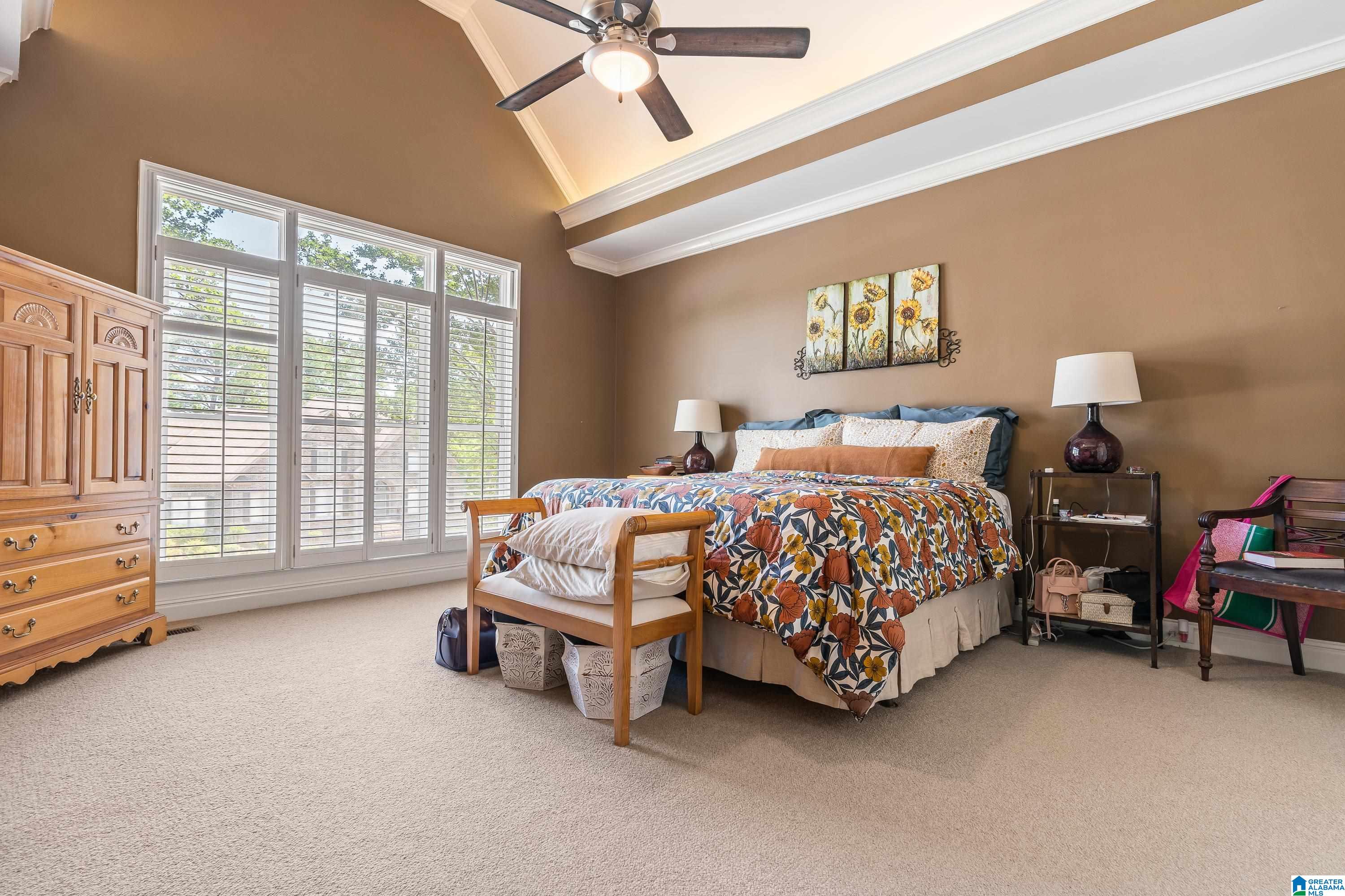 5085 LAKE CREST CIRCLE