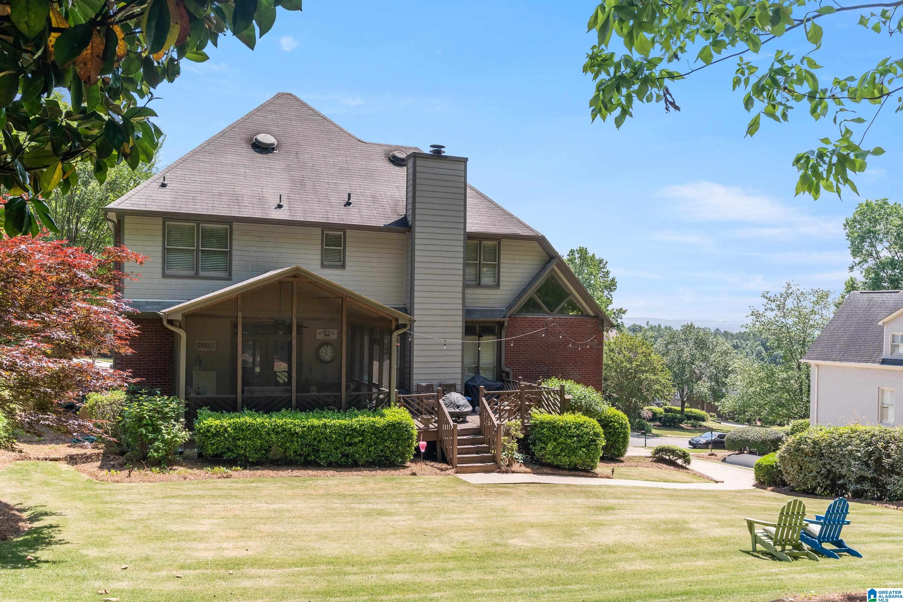 5085 LAKE CREST CIRCLE