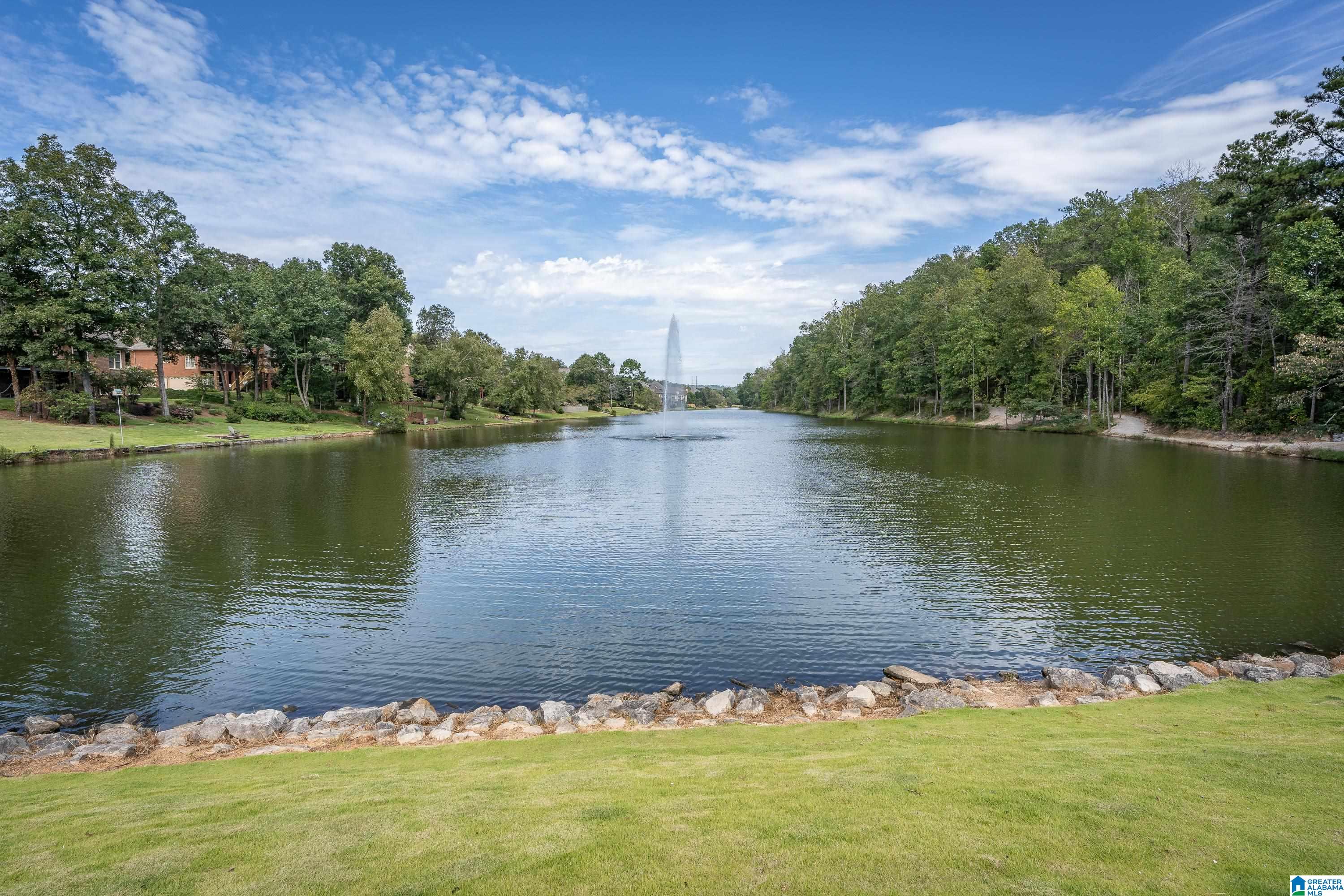 5085 LAKE CREST CIRCLE