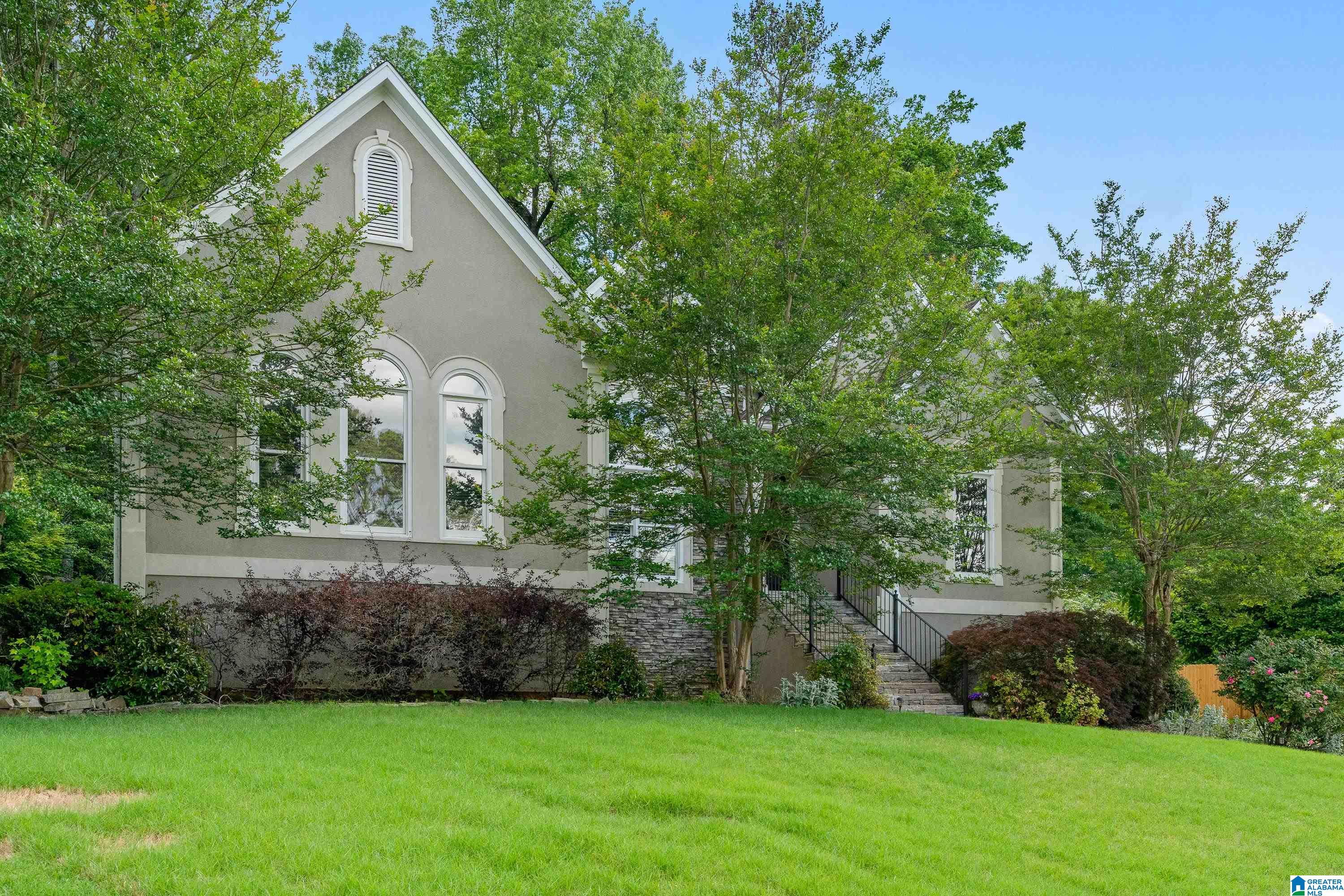 6221 FOXWOOD TRAIL