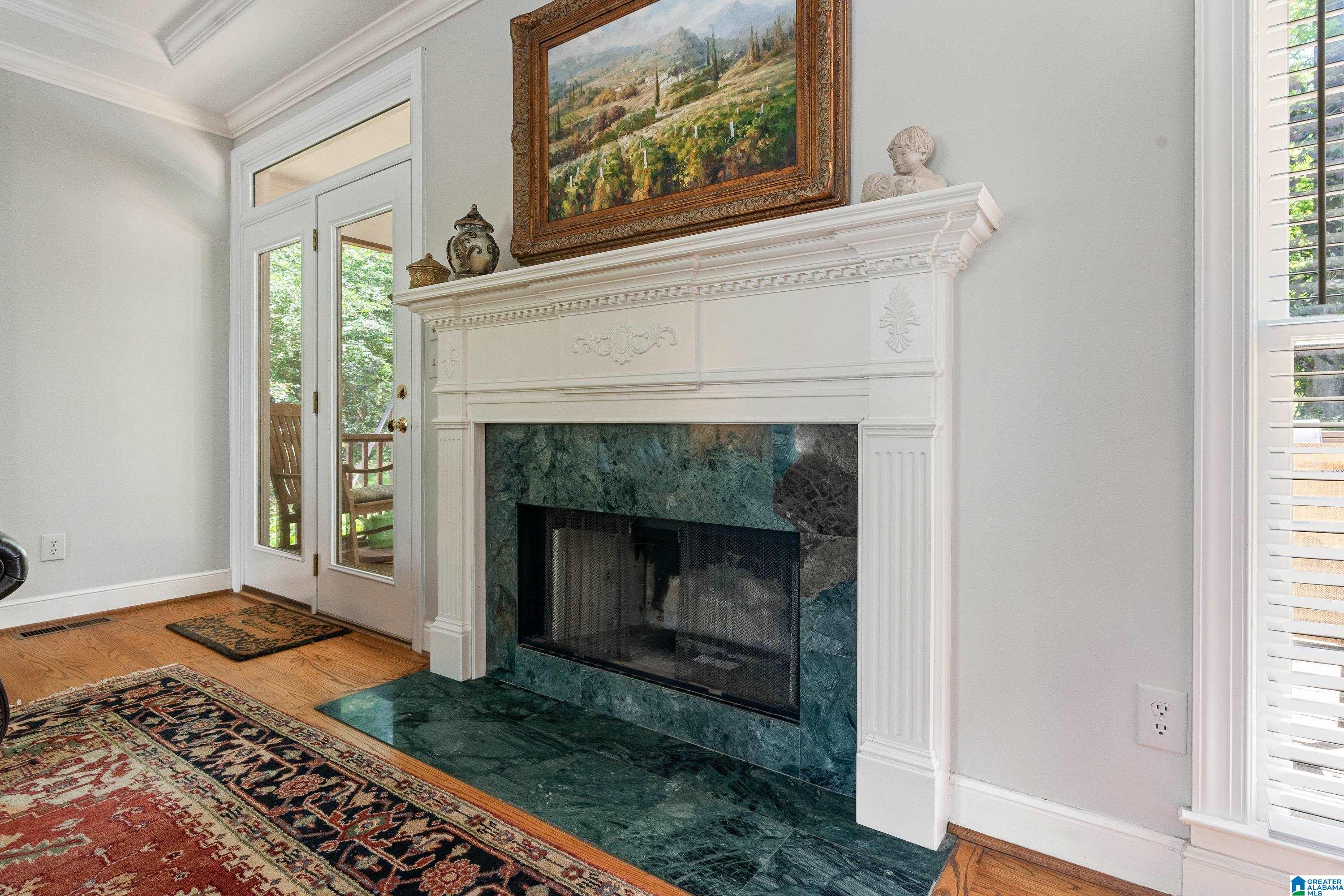 6221 FOXWOOD TRAIL