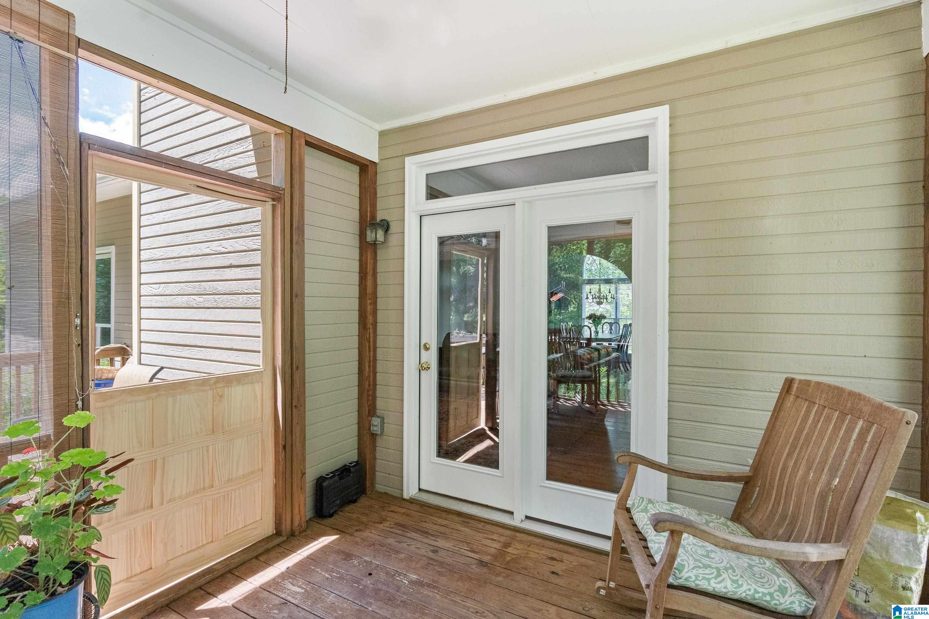 6221 FOXWOOD TRAIL