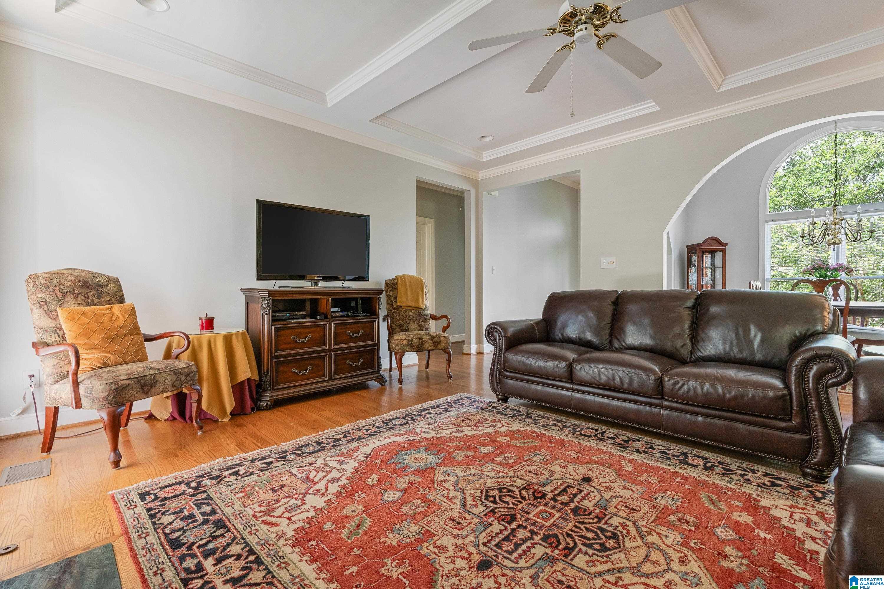 6221 FOXWOOD TRAIL