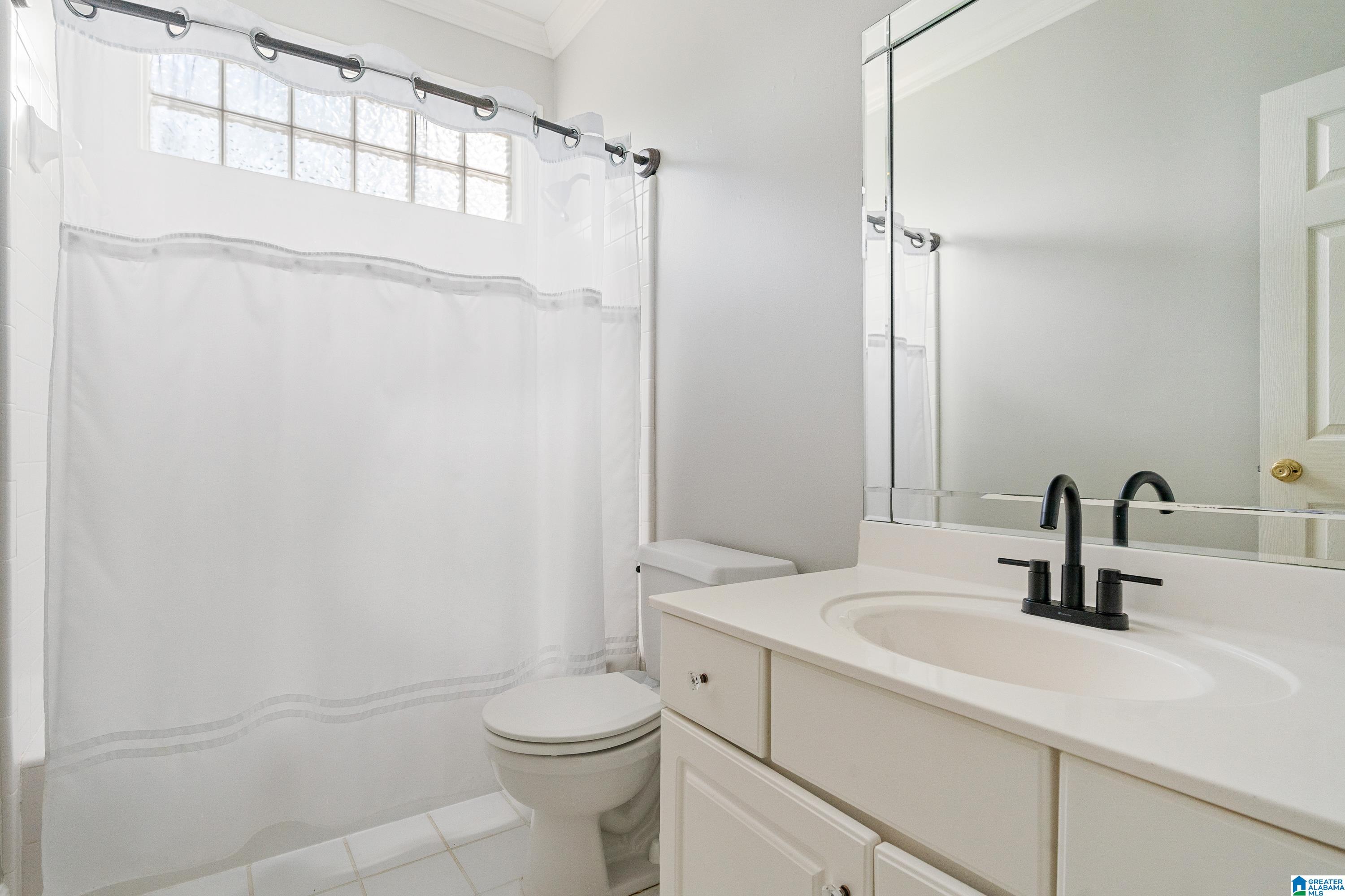 6221 FOXWOOD TRAIL