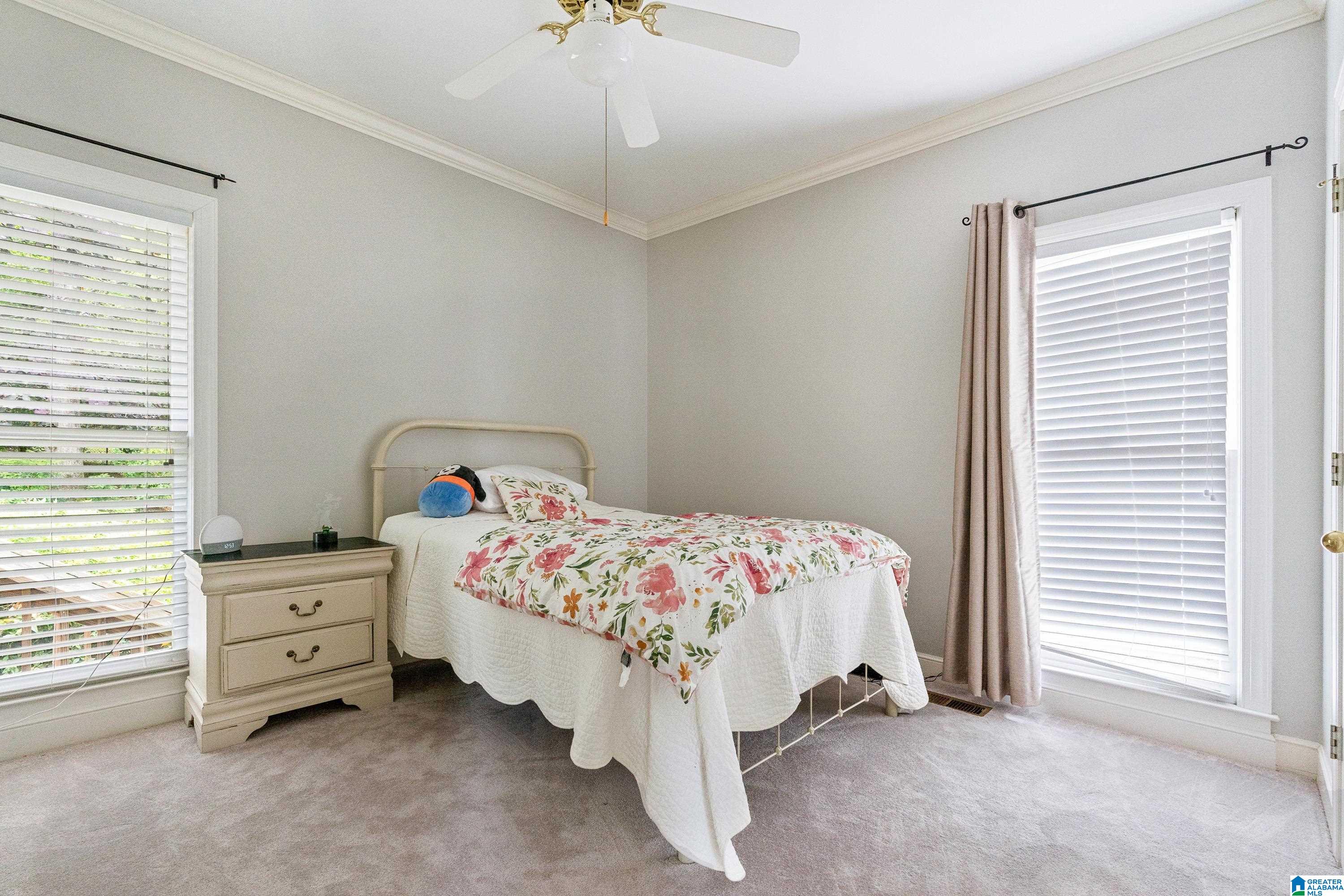 6221 FOXWOOD TRAIL