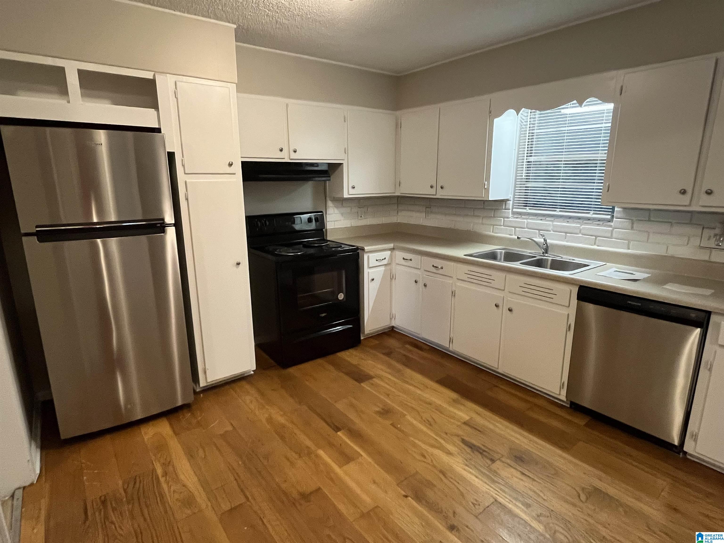 3309 BERRY DRIVE